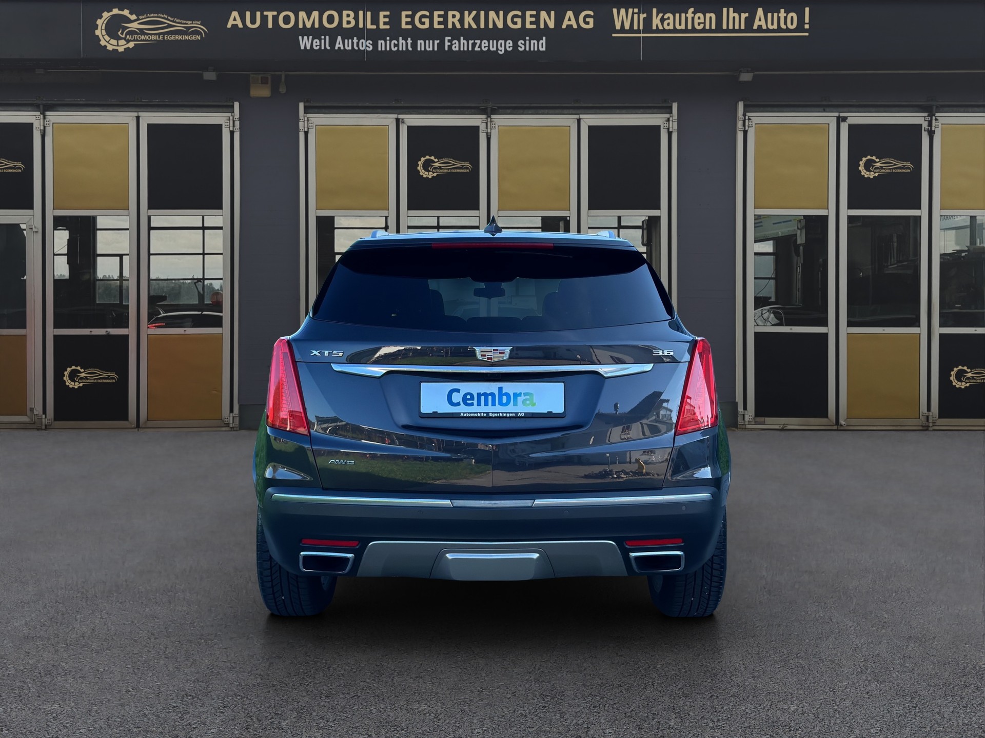 CADILLAC XT5 3.6 V6 Platinum AWD-image-5