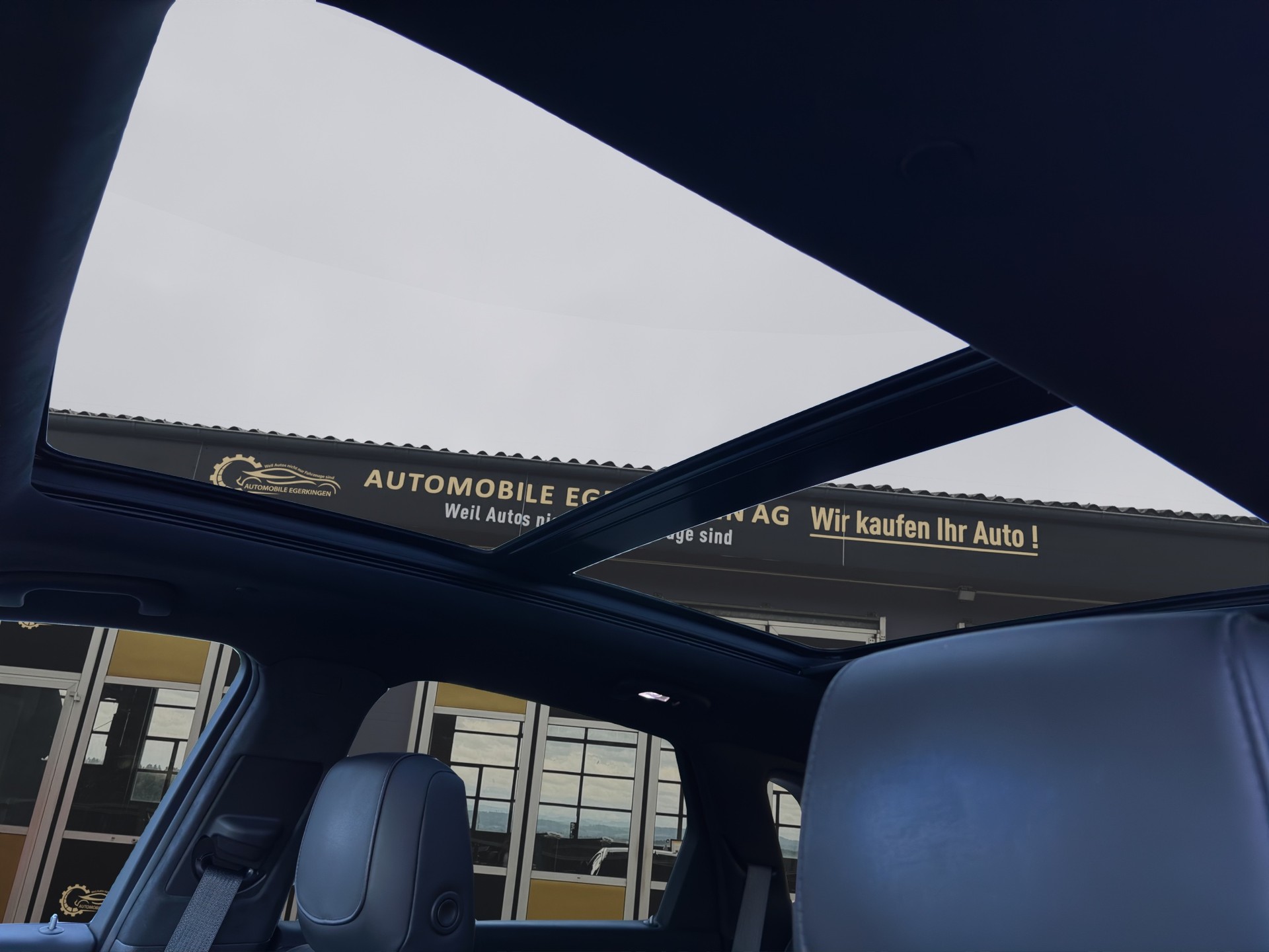 CADILLAC XT5 3.6 V6 Platinum AWD-image-12