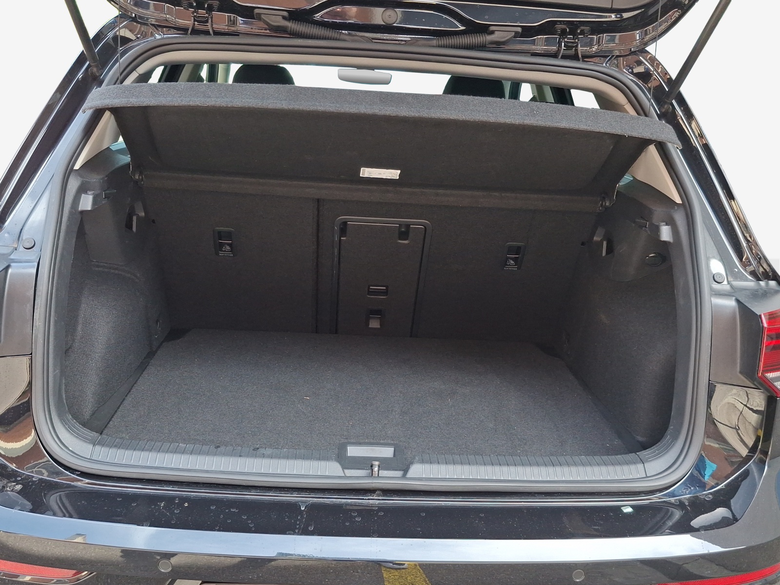 VW Golf 2.0 TSI Style DSG 4 Motion-image-12