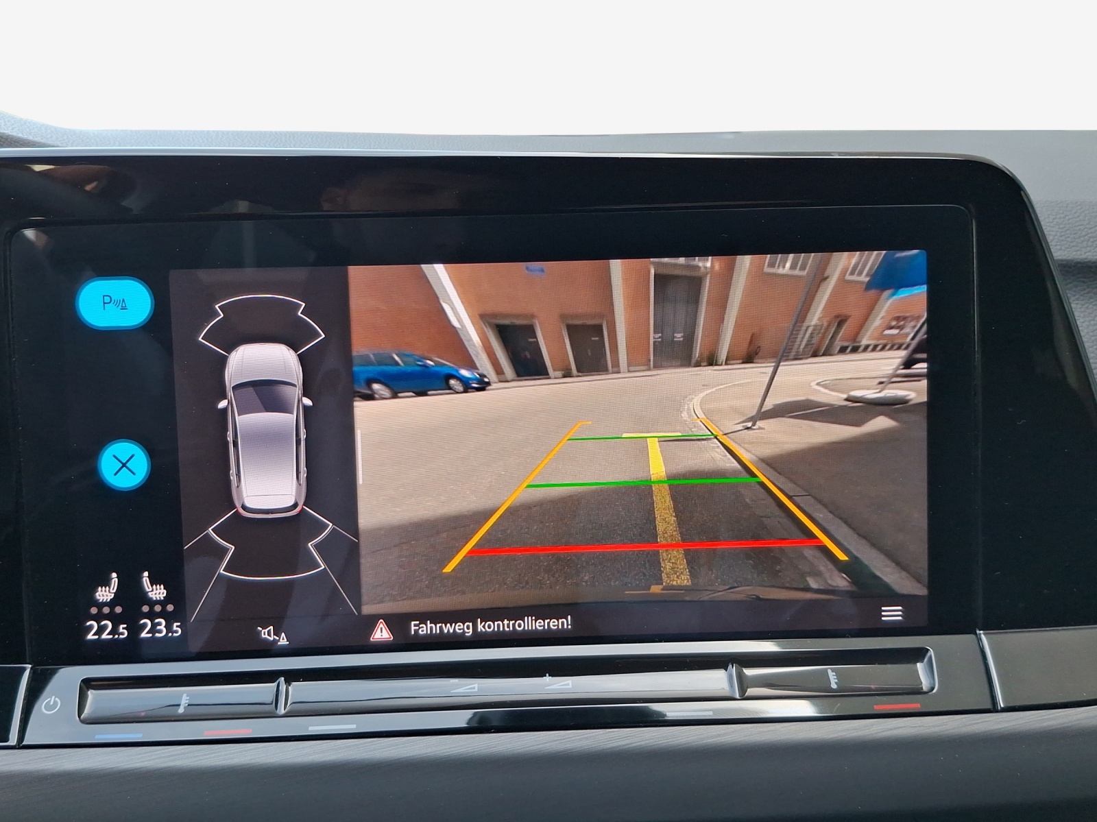 VW Golf 2.0 TSI Style DSG 4 Motion-image-14