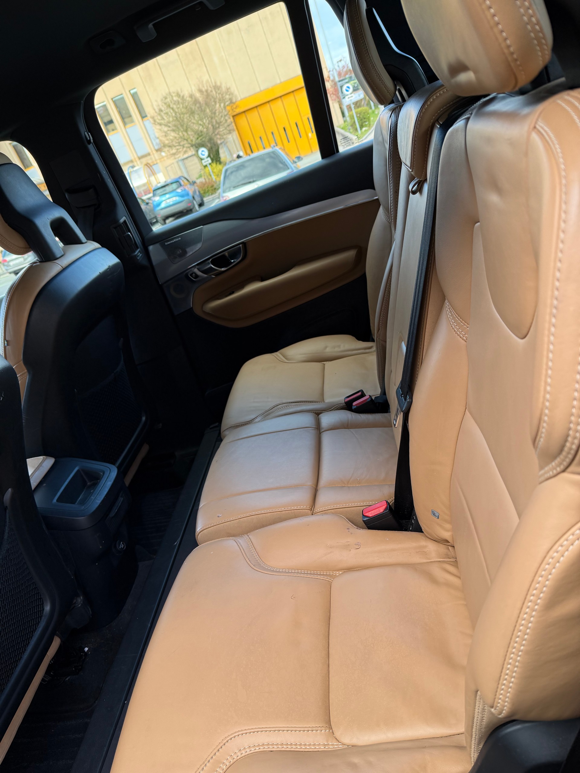 VOLVO XC90 D5 AWD Kinetic Geartronic-image-7