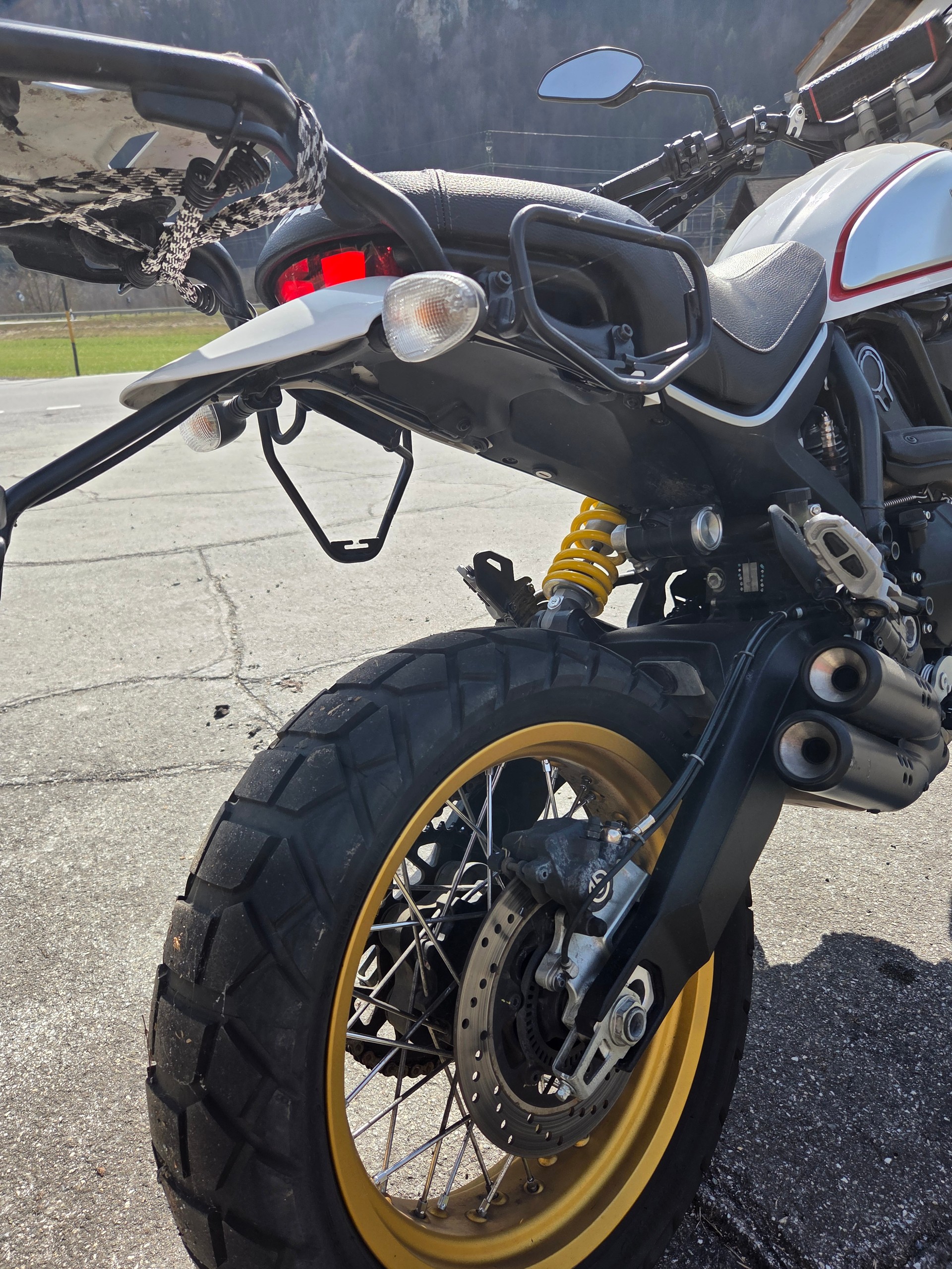 DUCATI Scrambler 800 Desert Sled-image-7