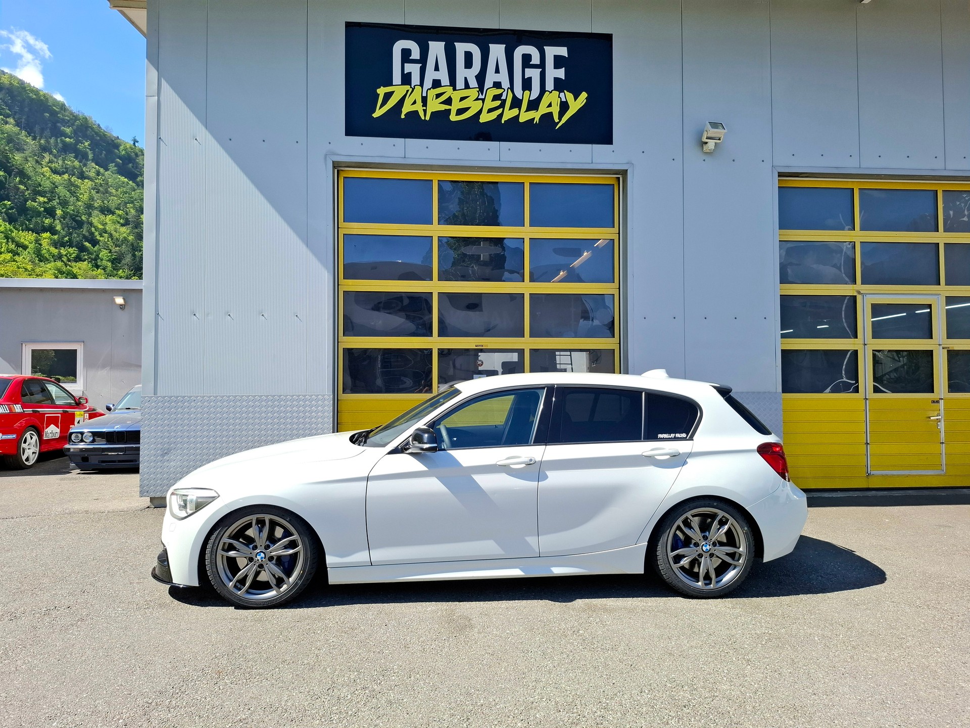 BMW M135i xDrive Steptronic-image-8