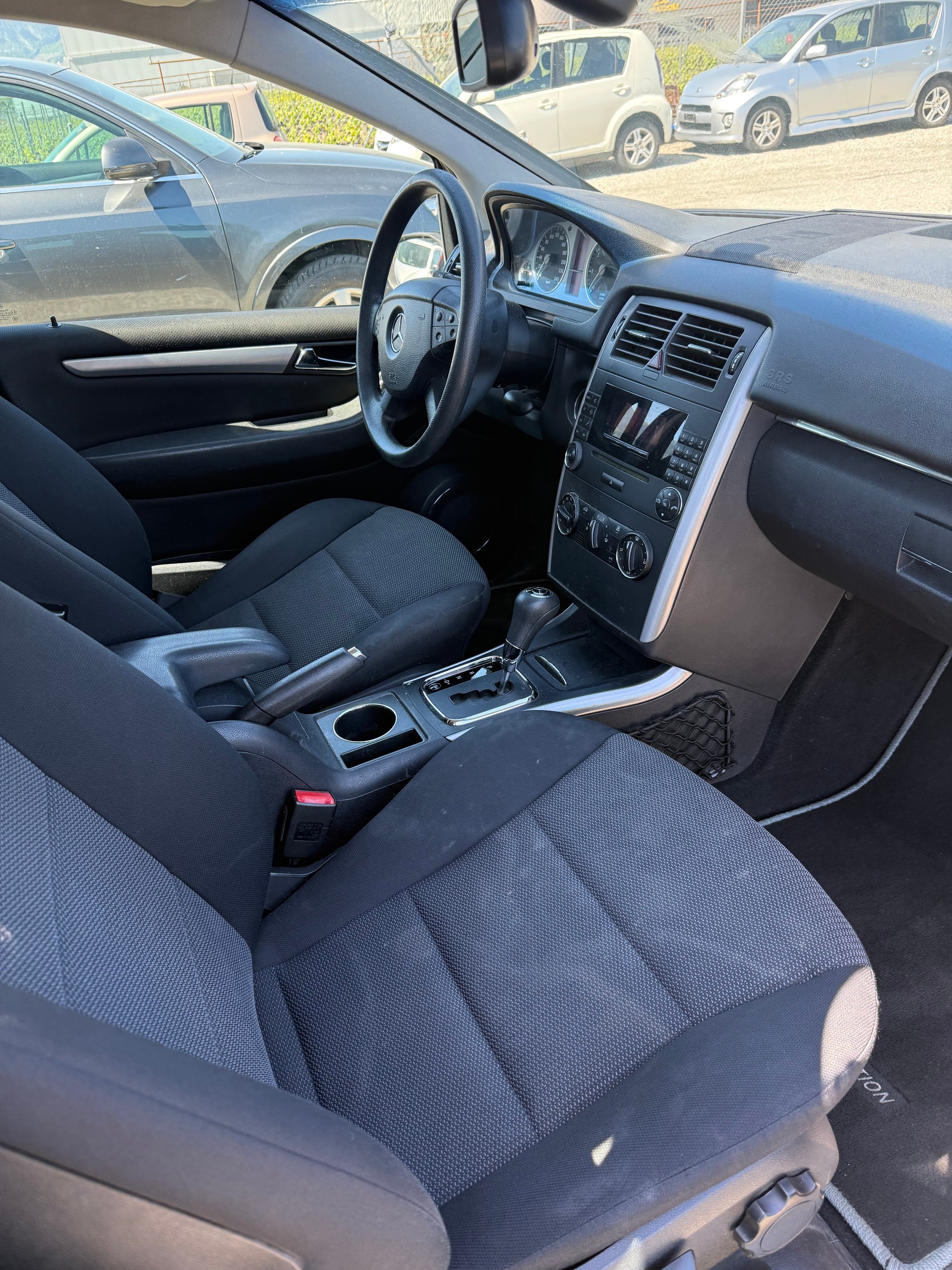MERCEDES-BENZ B 170-image-2