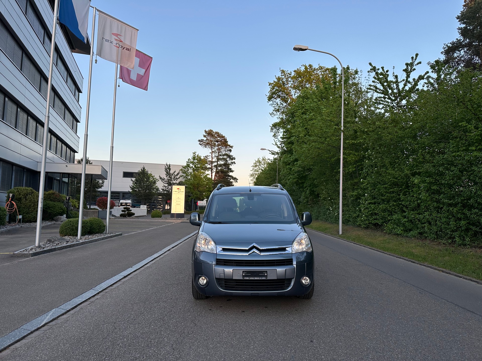 CITROEN Berlingo 1.6 e-HDi Multispace BMP6-image-2