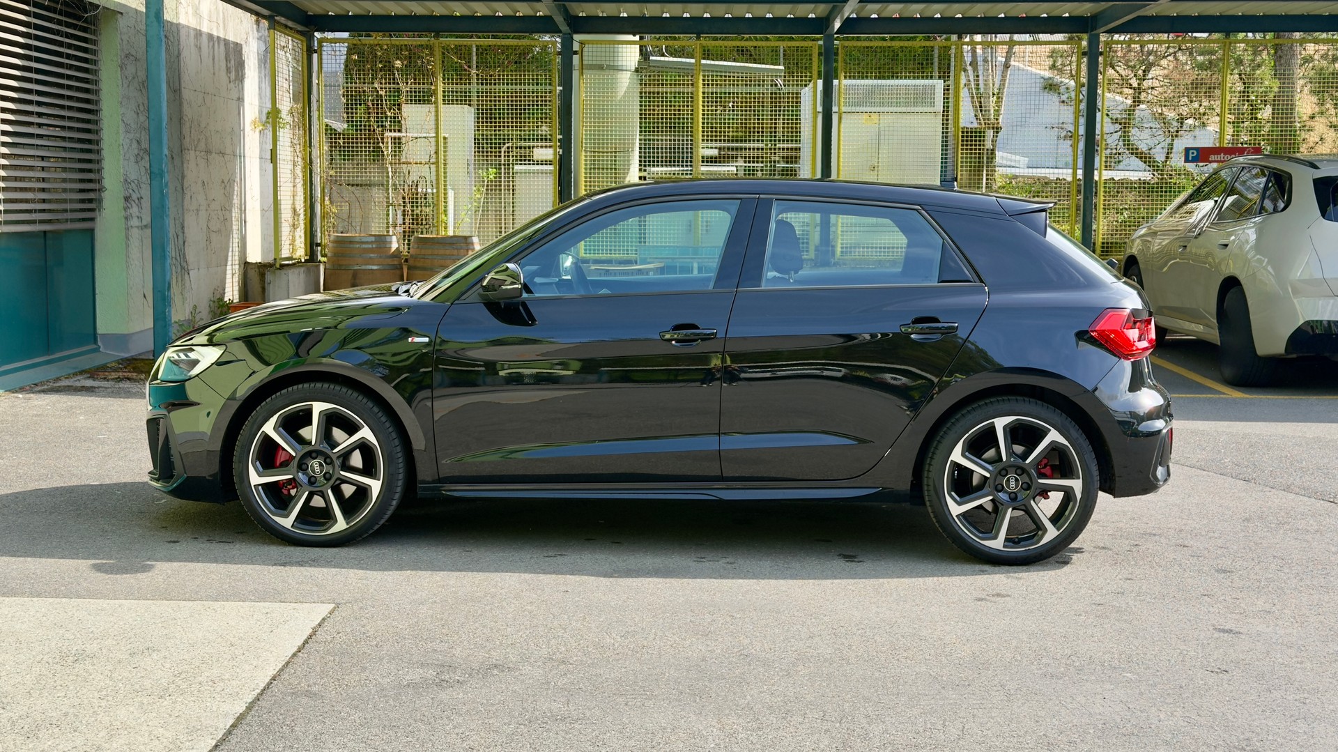 AUDI A1 Sportback 40 TFSI S Line S-tronic-image-1