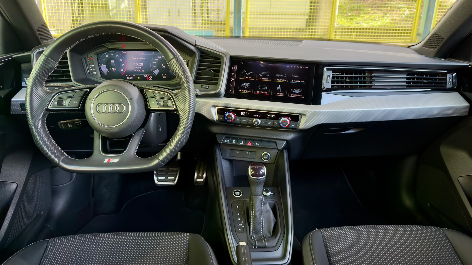 AUDI A1 Sportback 40 TFSI S Line S-tronic-image-8