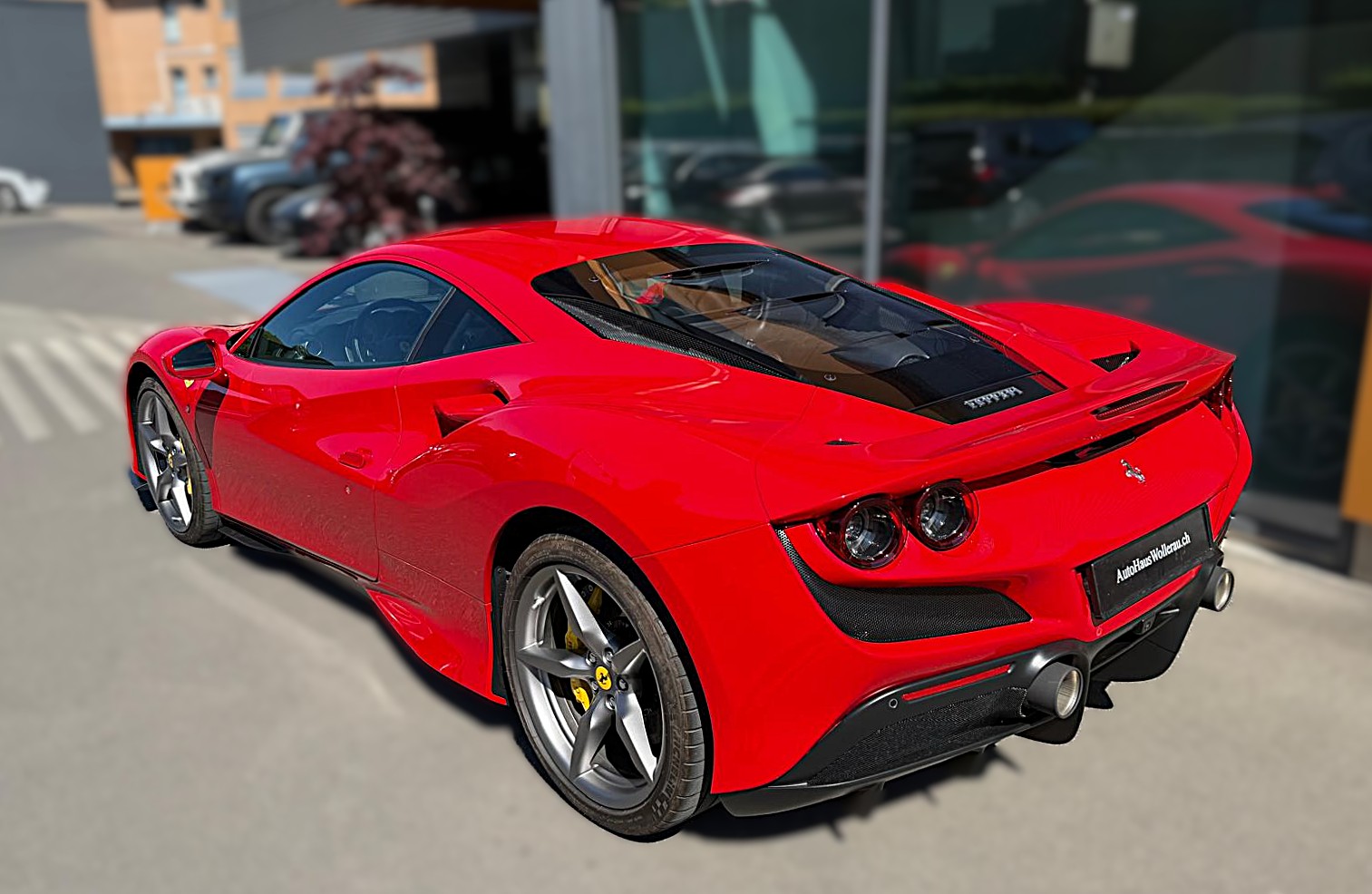 FERRARI F8 Tributo 3.9 Turbo-image-9