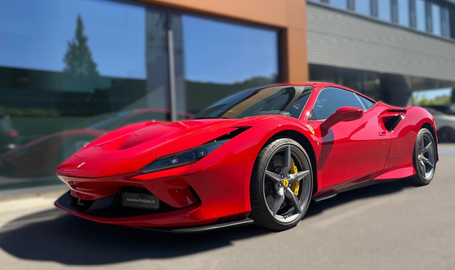 FERRARI F8 Tributo 3.9 Turbo-image-8