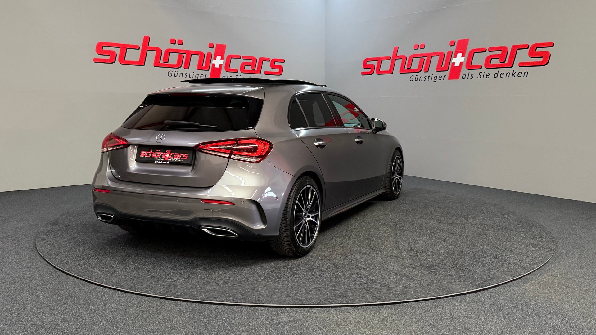 MERCEDES-BENZ A 220 AMG Line 7G-DCT 4Matic-image-5