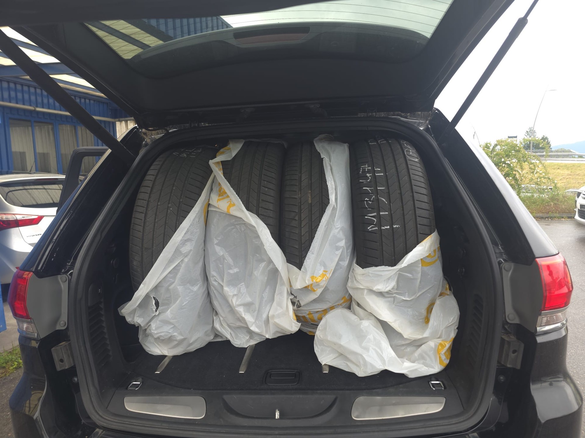 JEEP Grand Cherokee 3.0 CRD Limited Automatic-image-7