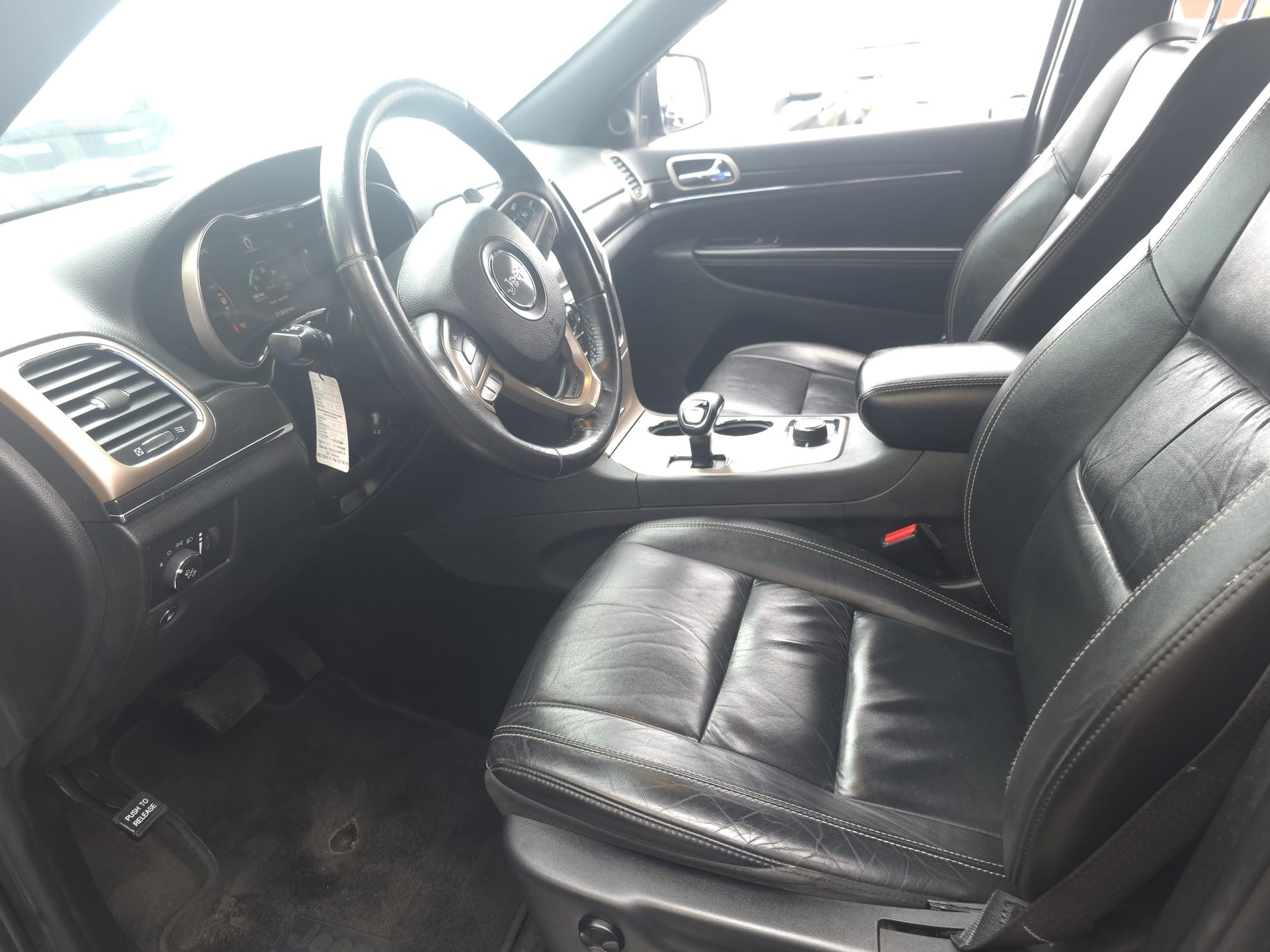 JEEP Grand Cherokee 3.0 CRD Limited Automatic-image-5