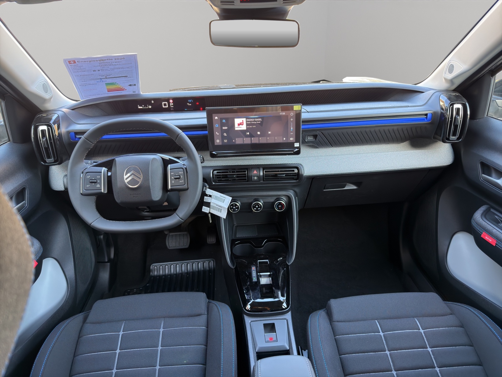 CITROEN C3 1.2 Hybrid Plus-image-6