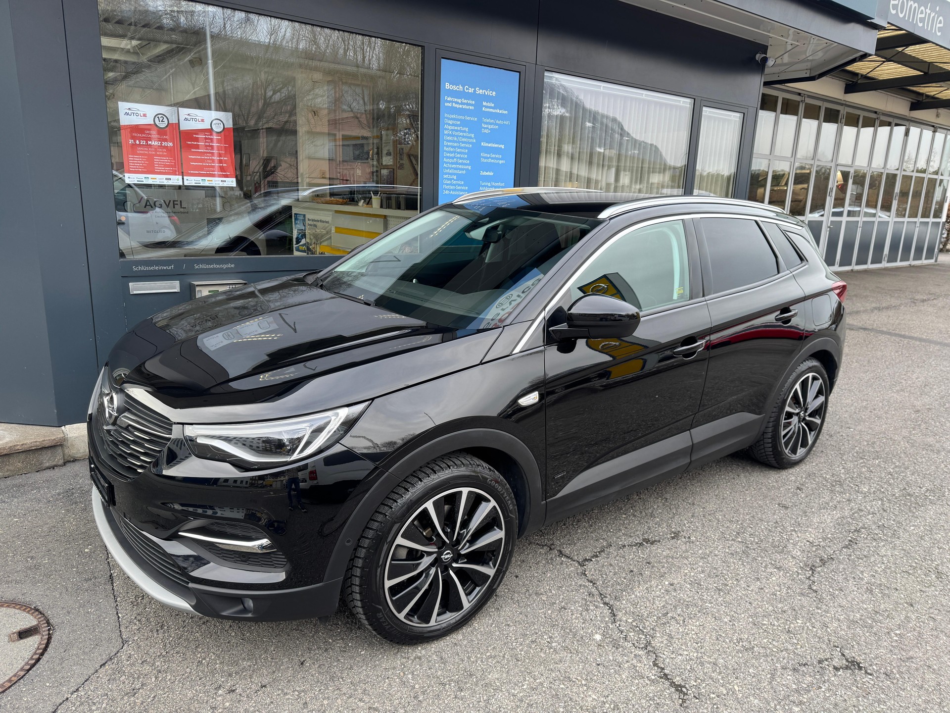 OPEL Grandland X 1.6Turbo 4x4 PHEV Ultimate