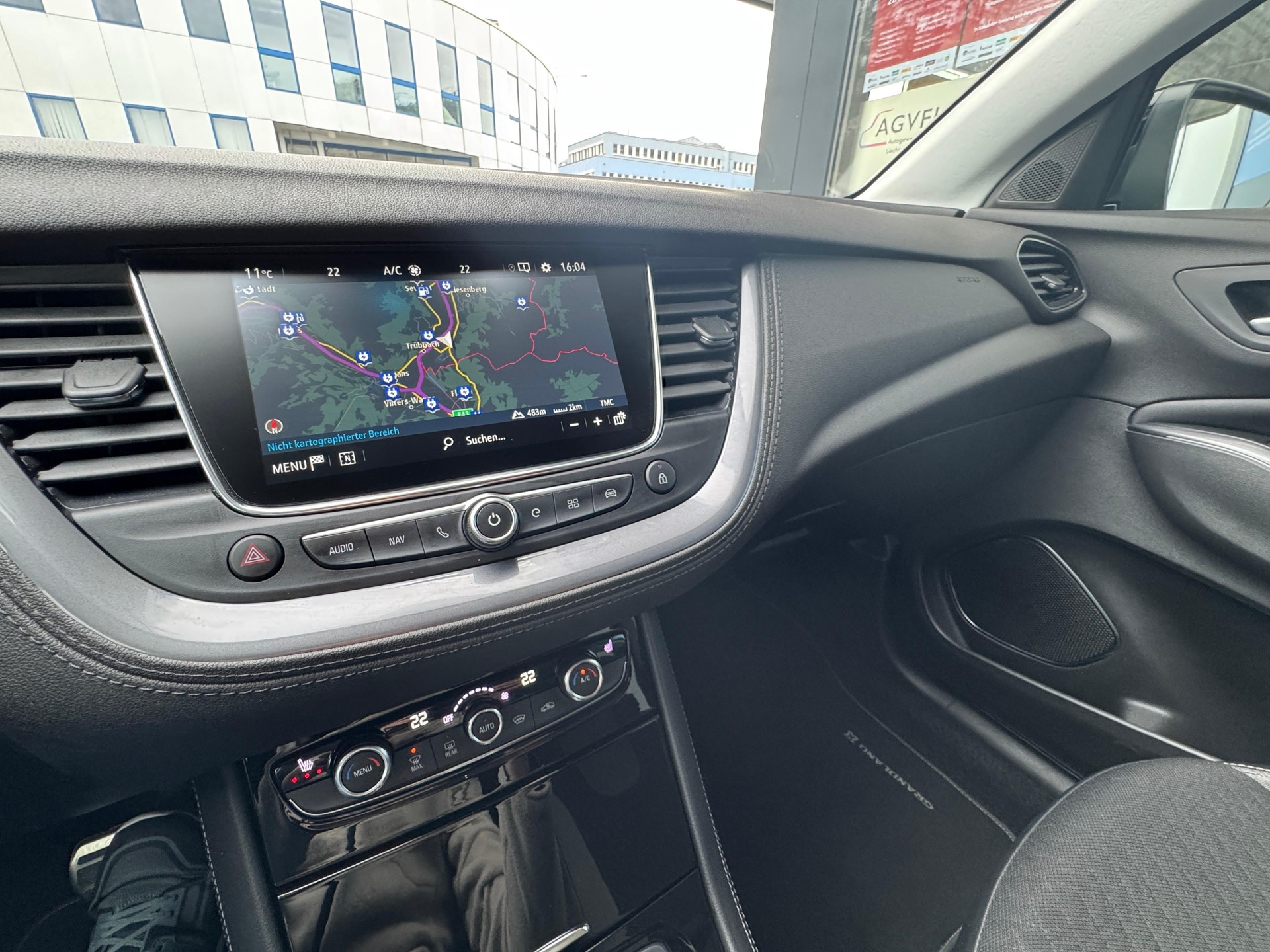 OPEL Grandland X 1.6Turbo 4x4 PHEV Ultimate-image-13