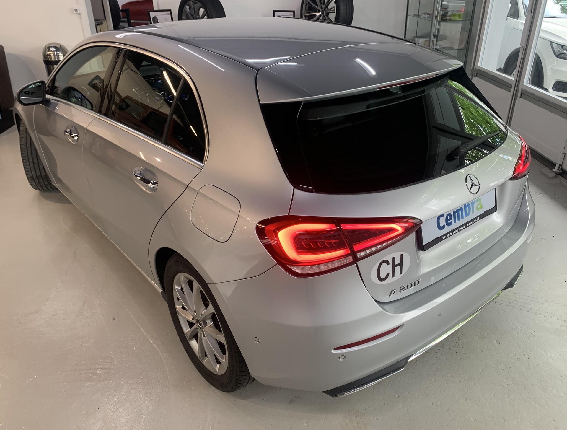 MERCEDES-BENZ A 200 Progressive 7G-DCT-image-8