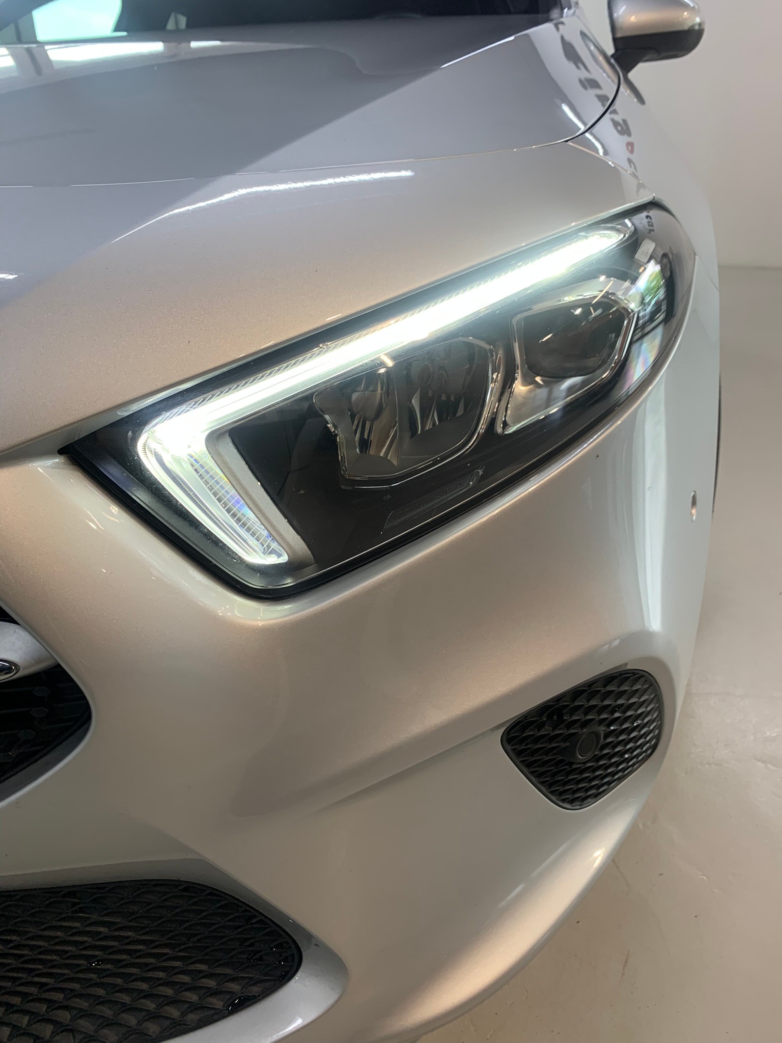 MERCEDES-BENZ A 200 Progressive 7G-DCT-image-4