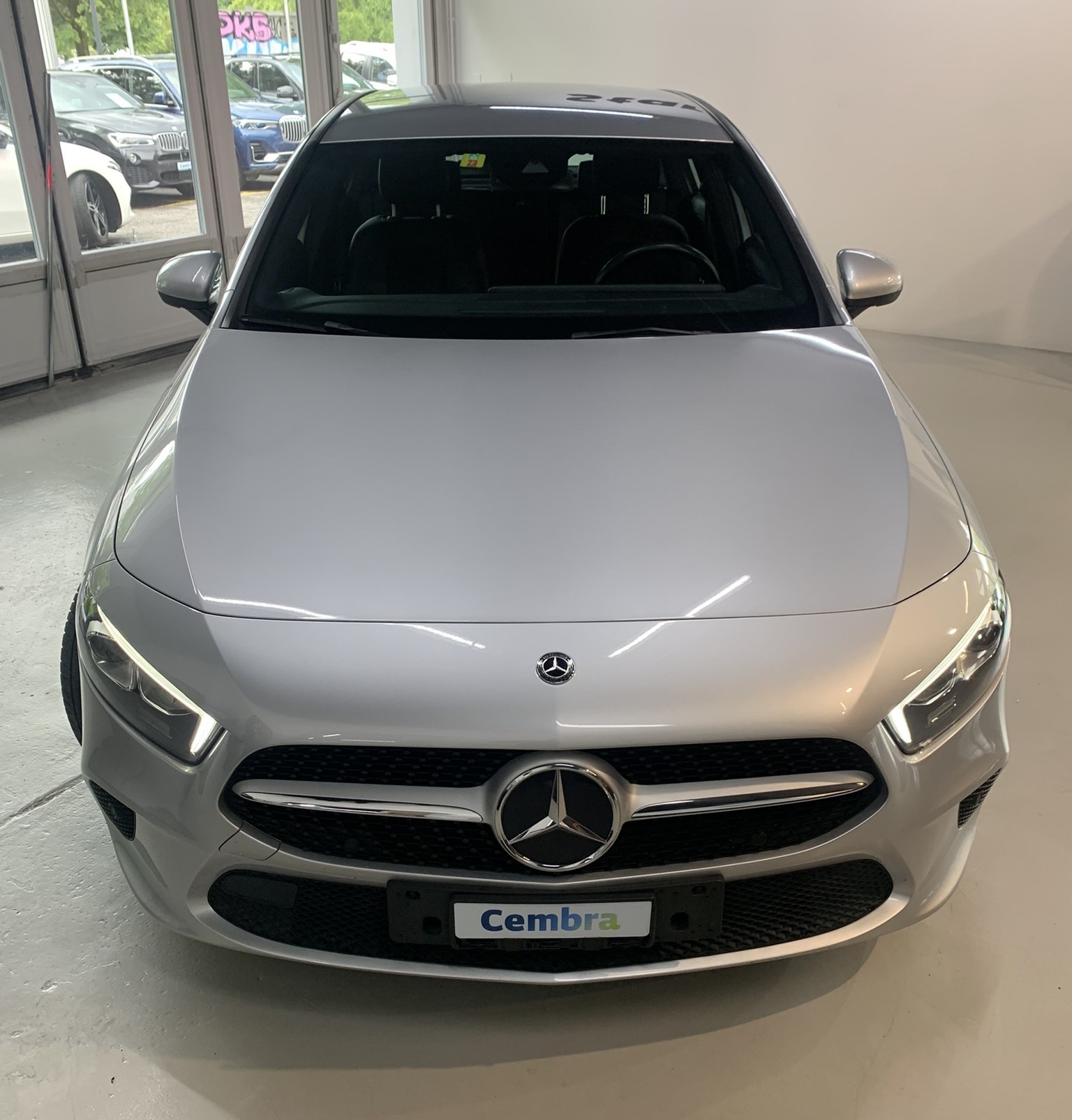 MERCEDES-BENZ A 200 Progressive 7G-DCT-showroom-element-3