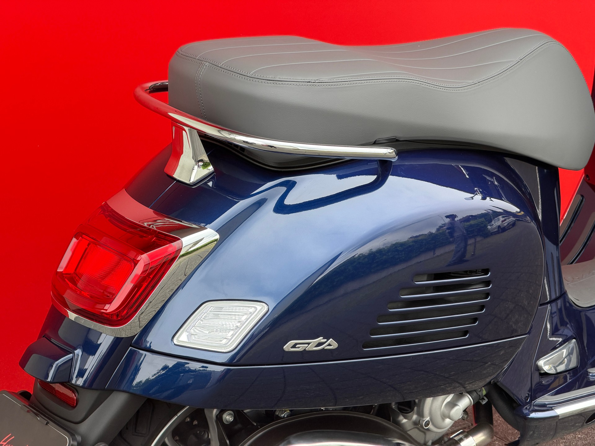 PIAGGIO Vespa GTS 310 RST E5+-image-8