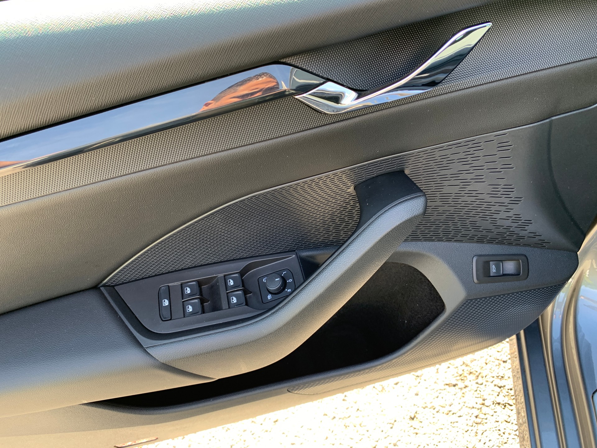 SKODA Octavia Combi 2.0 TSI SportLine DSG 4x4-image-9