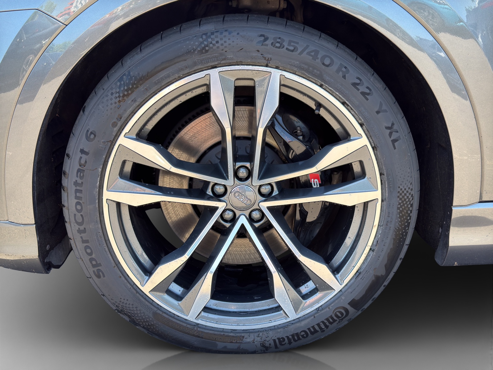 AUDI SQ8 50 TDI quattro tiptronic-image-13