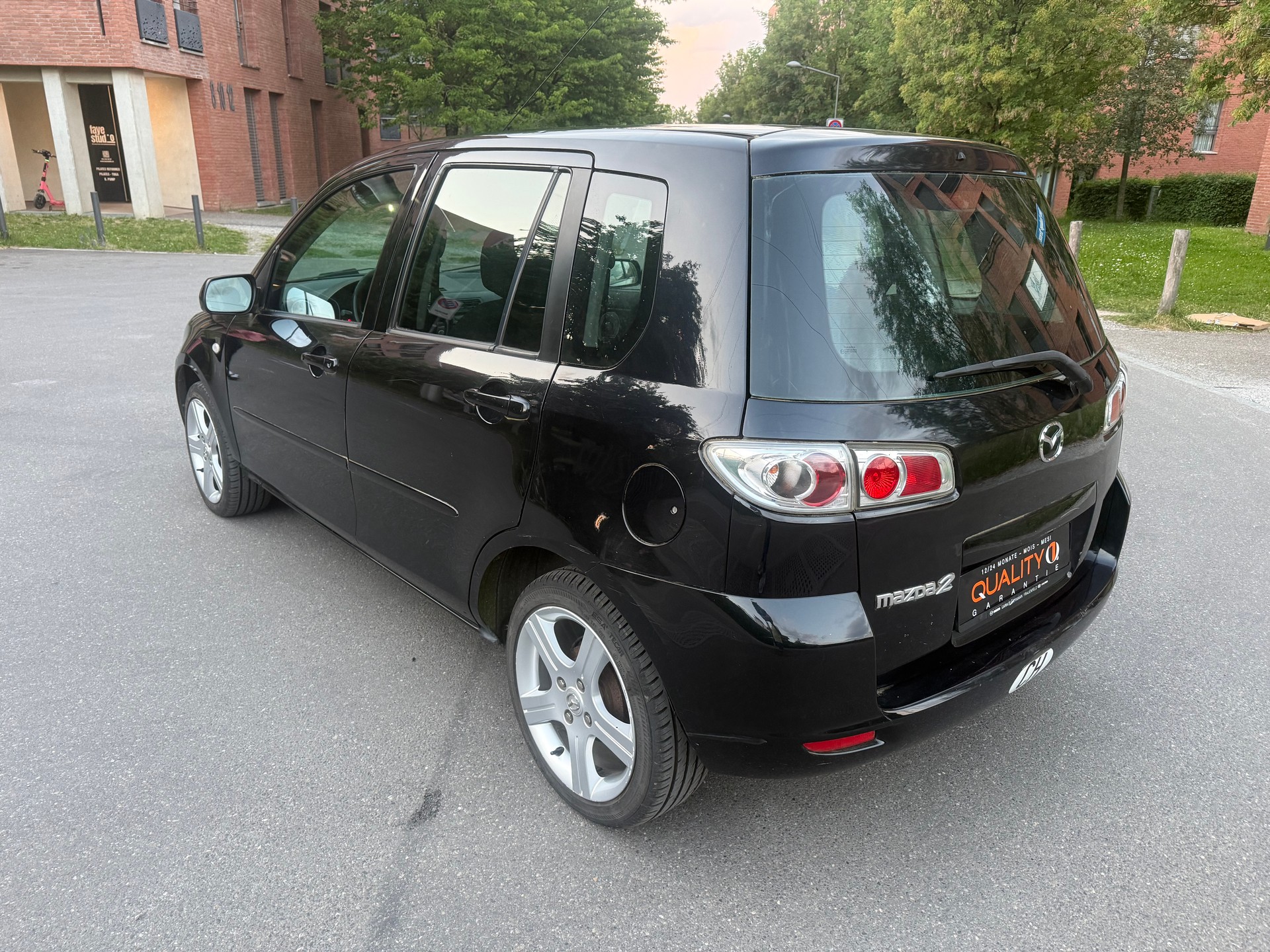 MAZDA 2 1.6i 16V Exclusive-image-9