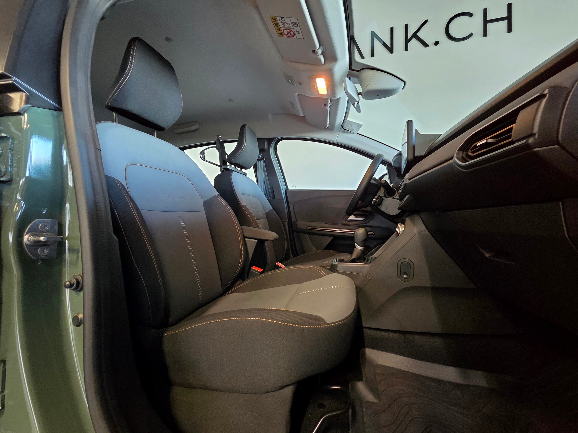 DACIA Sandero 1.0 TCe Stepway Comfort-image-19