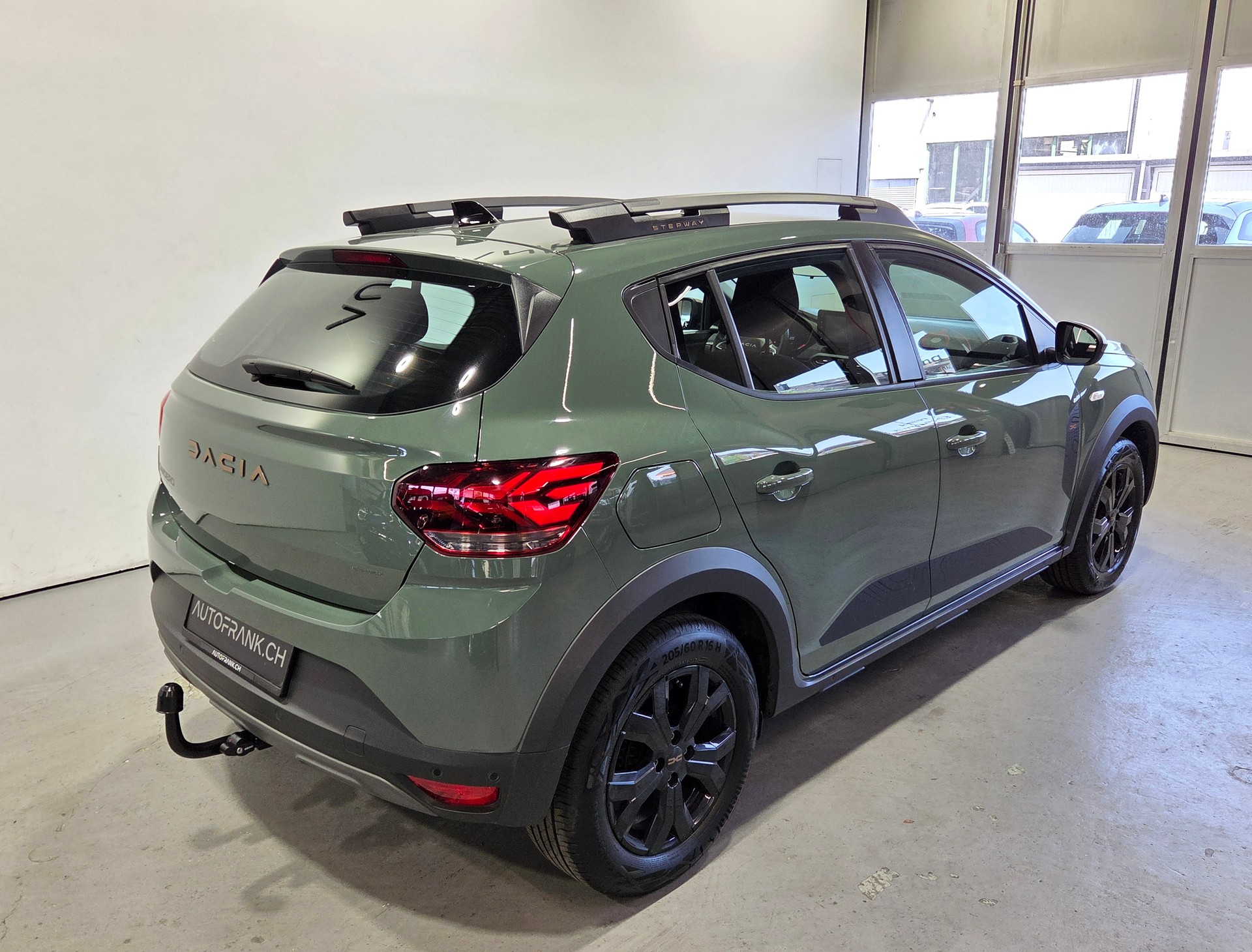 DACIA Sandero 1.0 TCe Stepway Comfort-image-15