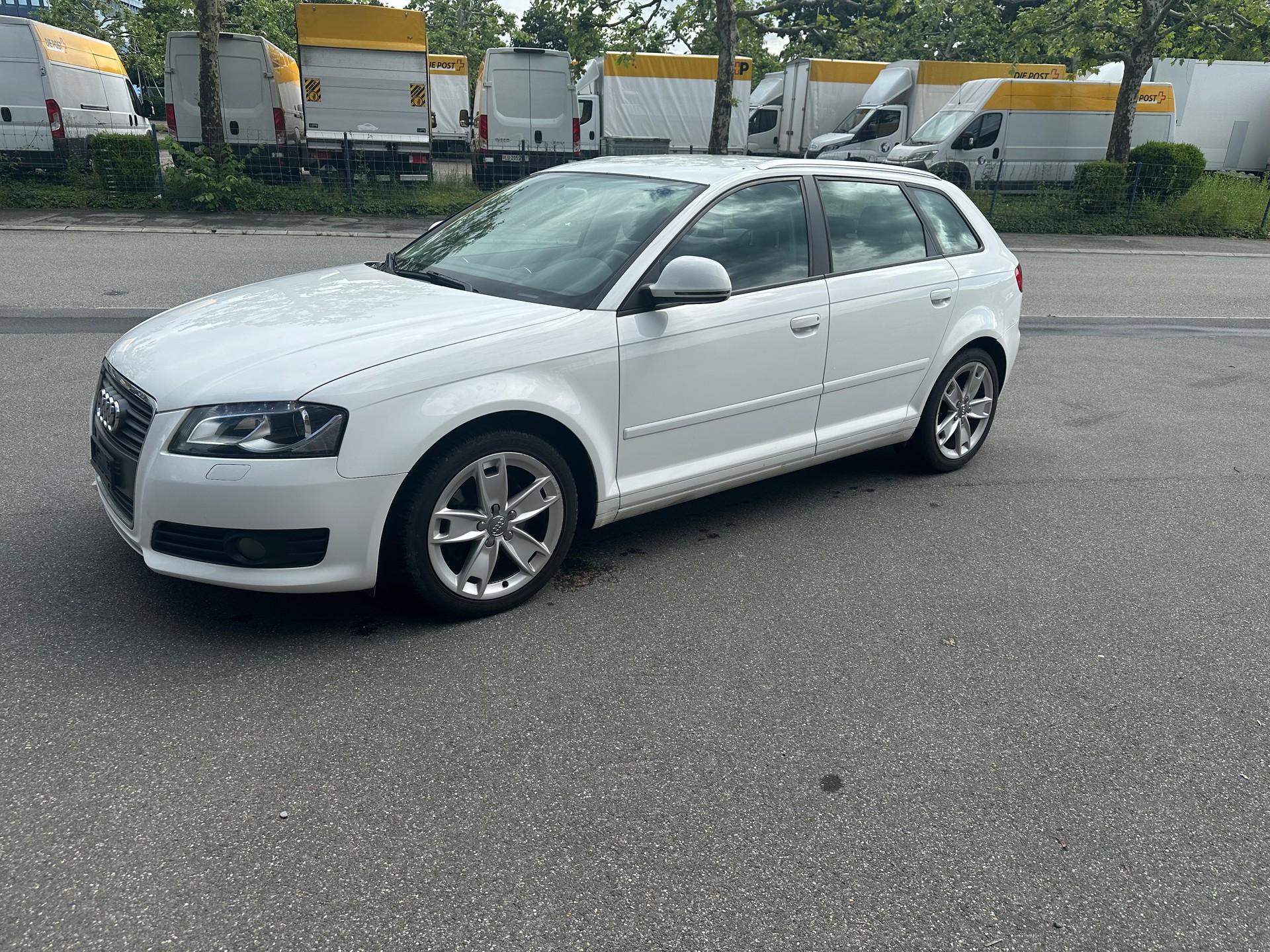 AUDI A3 Sportback 1.8 TFSI Snow quattro-image-14