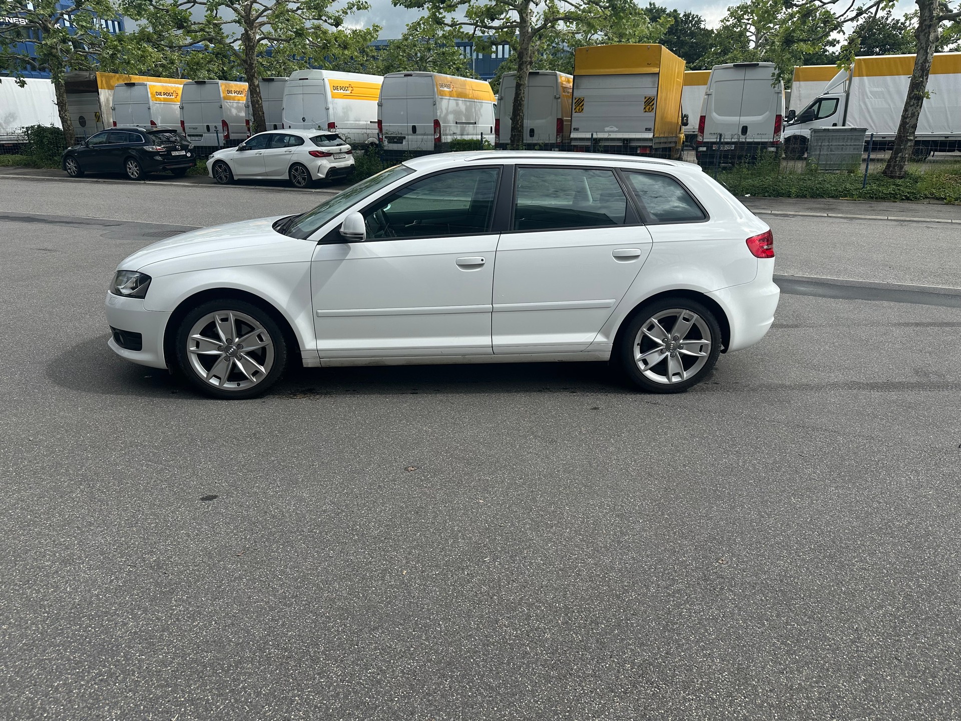 AUDI A3 Sportback 1.8 TFSI Snow quattro-image-1