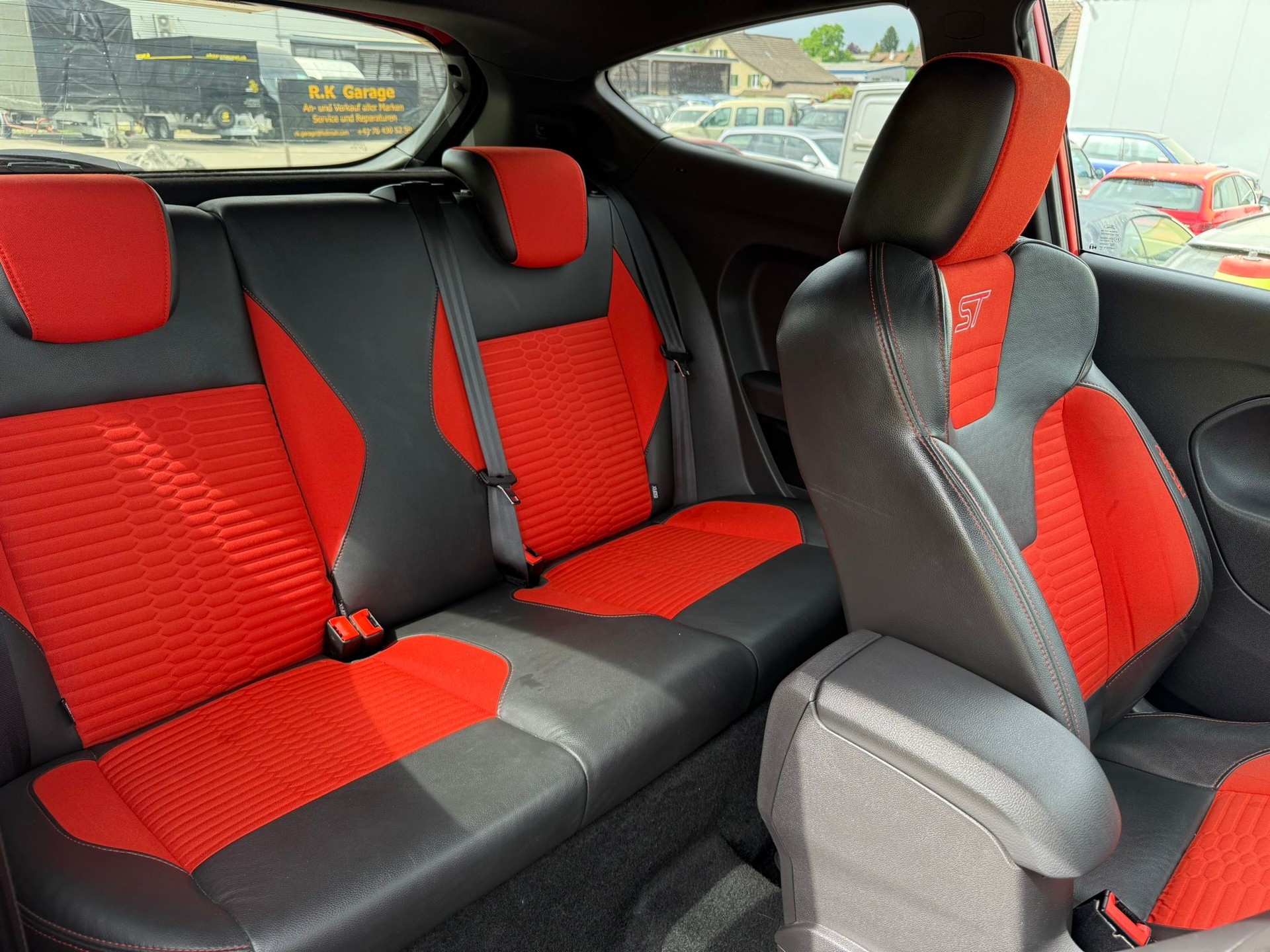 FORD Fiesta 1.6 SCTi ST-1-image-14