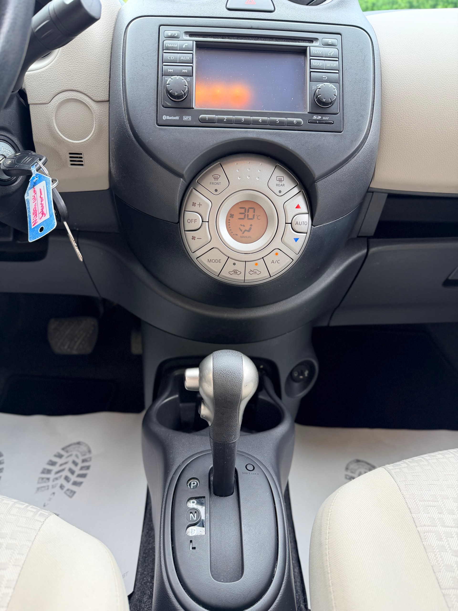 NISSAN Micra 1.2 acenta CVT-image-12