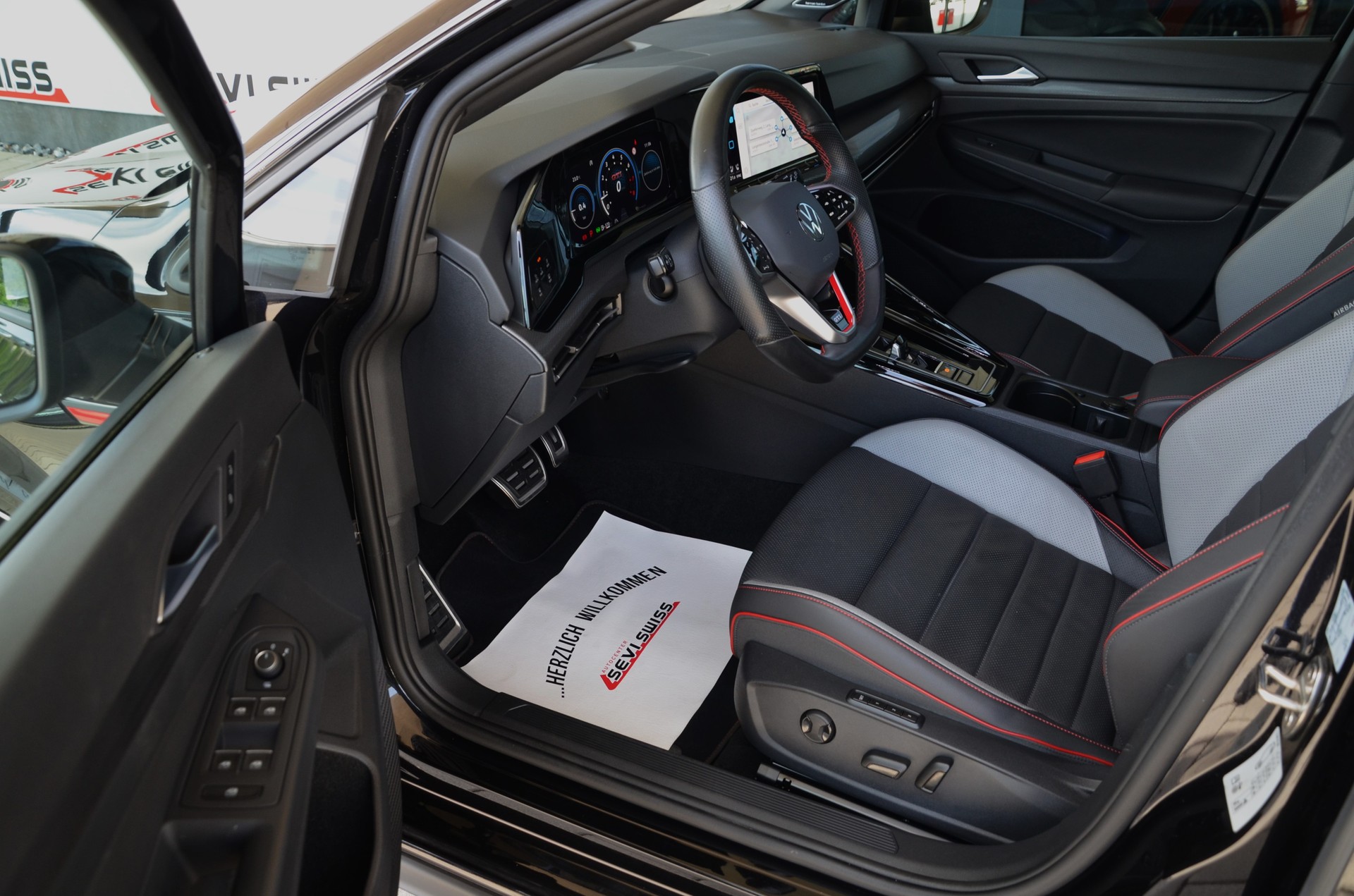 VW Golf 2.0 TSI GTI Clubsport DSG*Ab MFK,1 Jahr oder 20'000km Garantie*-image-9