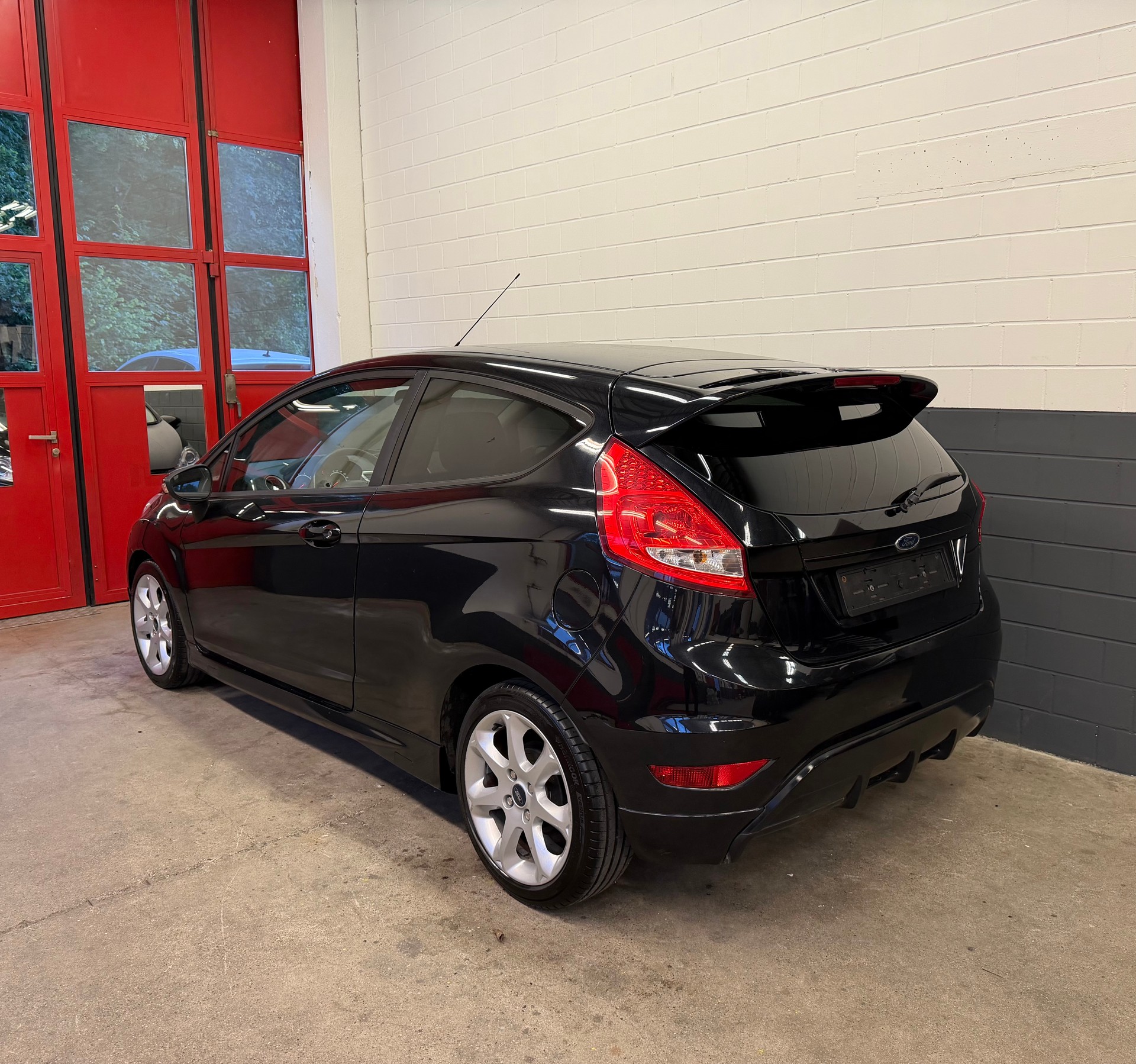 FORD Fiesta 1.6 16V Sport //NEU AB MFK!-image-5