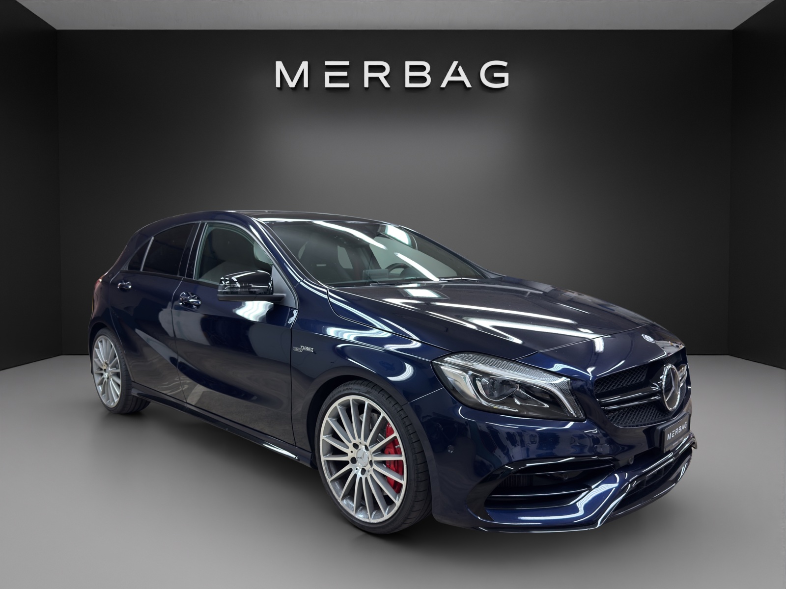MERCEDES-BENZ A 45 AMG 4Matic-image-5