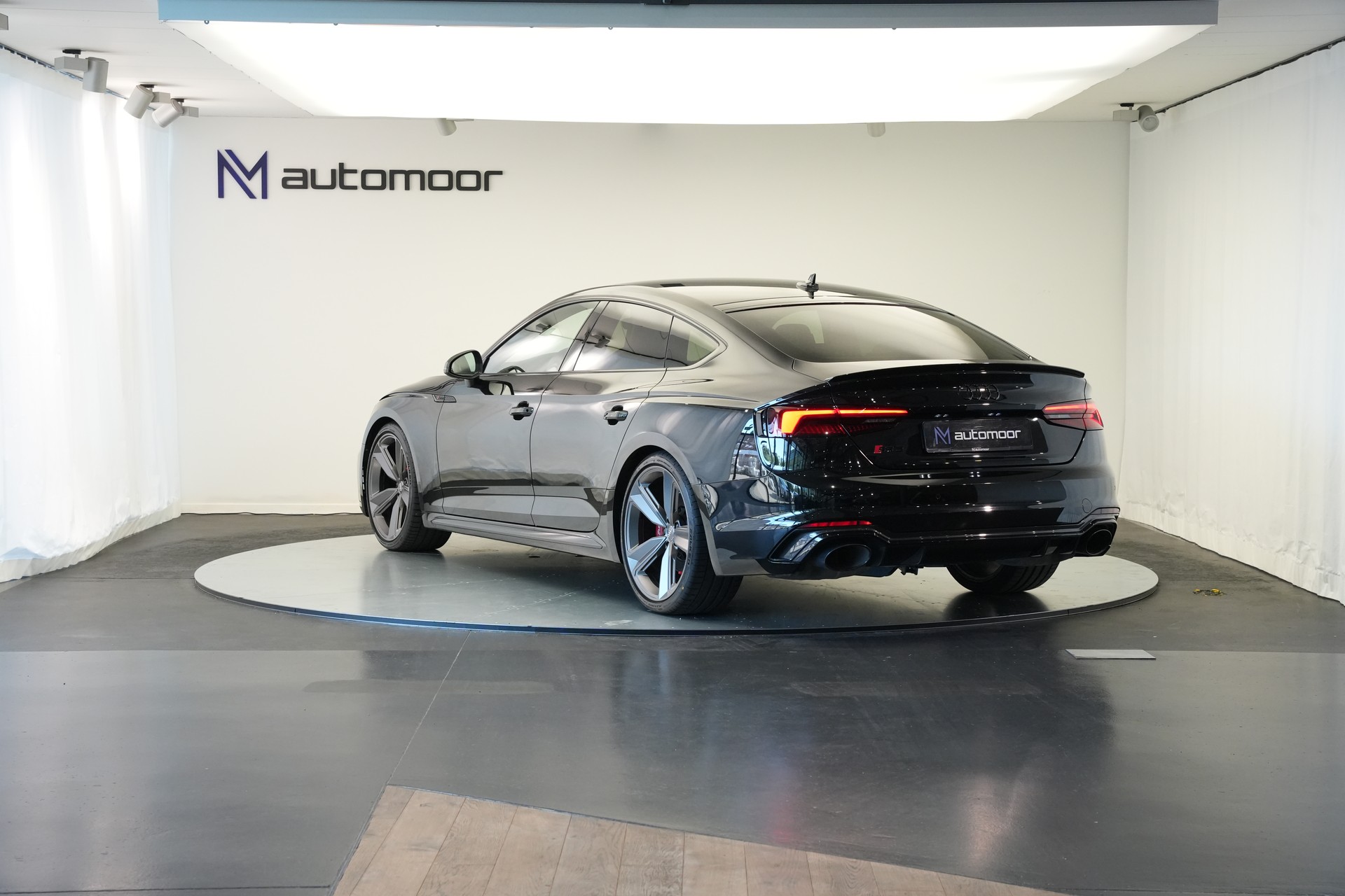 AUDI RS5 Sportback 2.9 TFSI quattro tiptronic *Carbon Paket* *RS Design Paket*-image-6