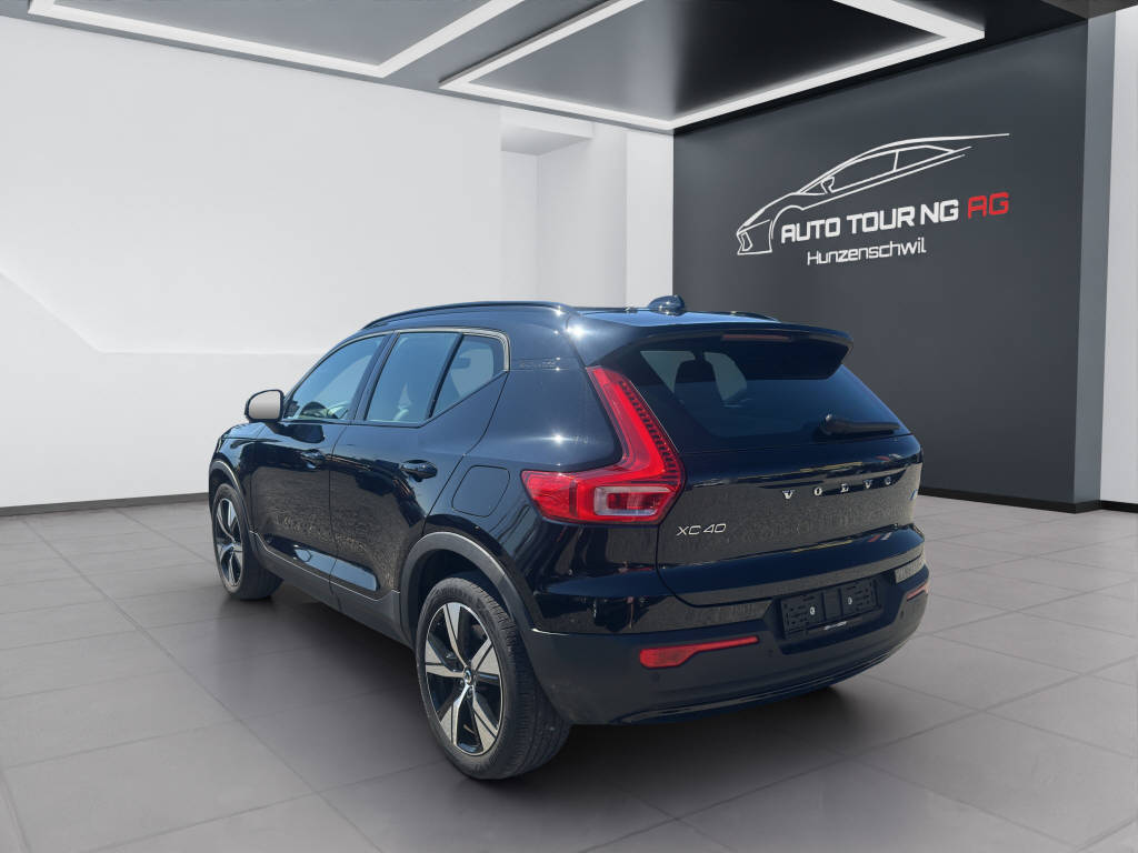 VOLVO XC40 P8 Twin R-Design AWD-image-4