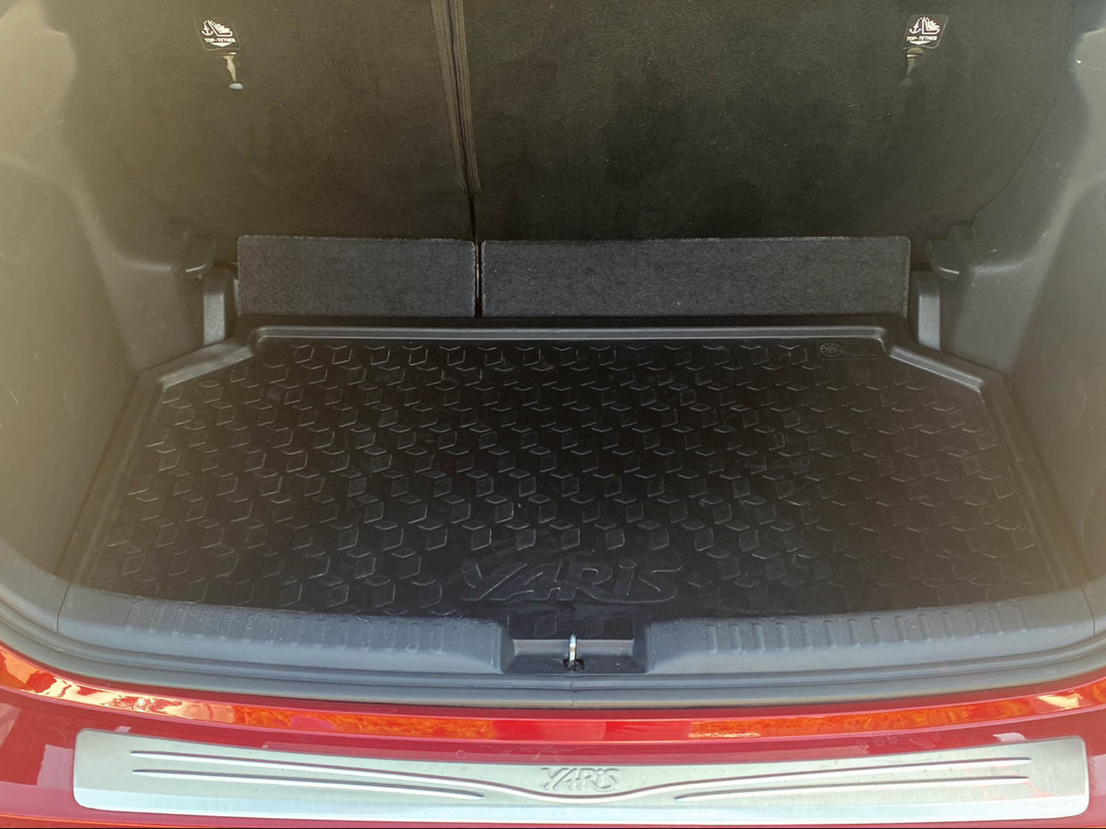 TOYOTA Yaris 1.5 Trend e-CVT-image-9