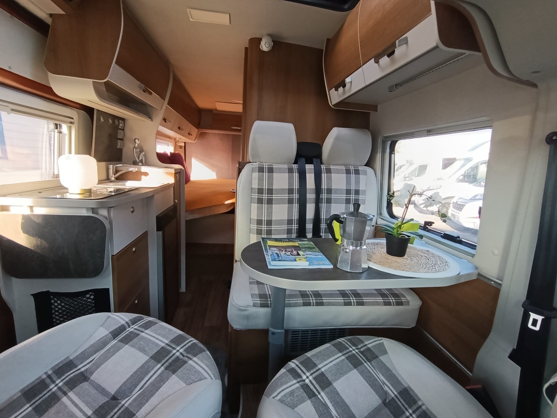 VANTOURER Sport 600***Ob Wocheneinkauf, Wochenendtrip oder die grosse Europa-Reise – Sie fahren ein wendiges Alltagsfahrzeug***-image-8