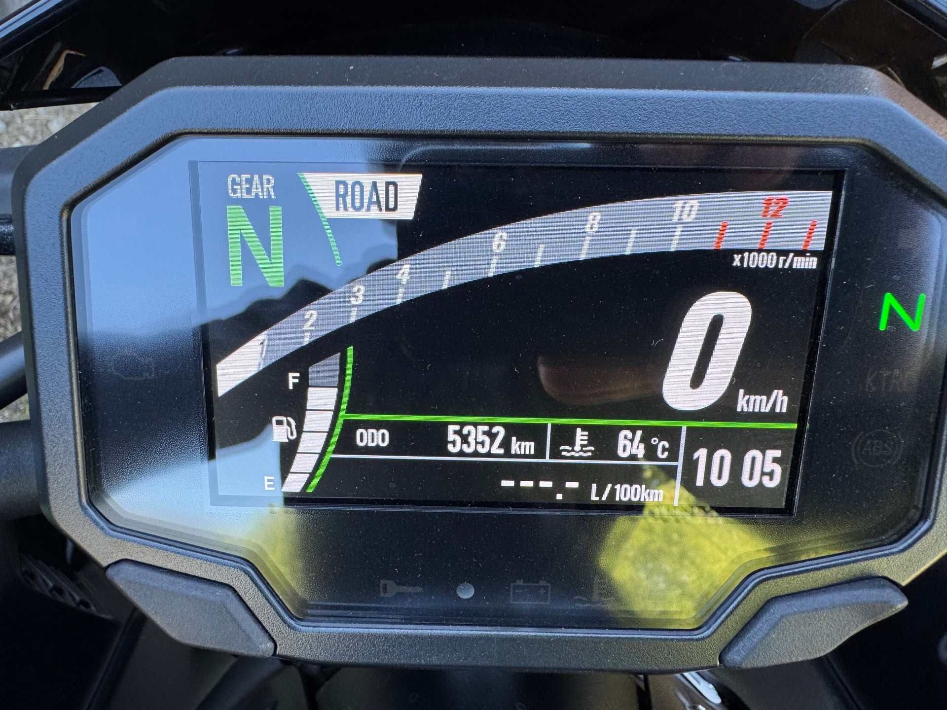 KAWASAKI Z 900-image-2