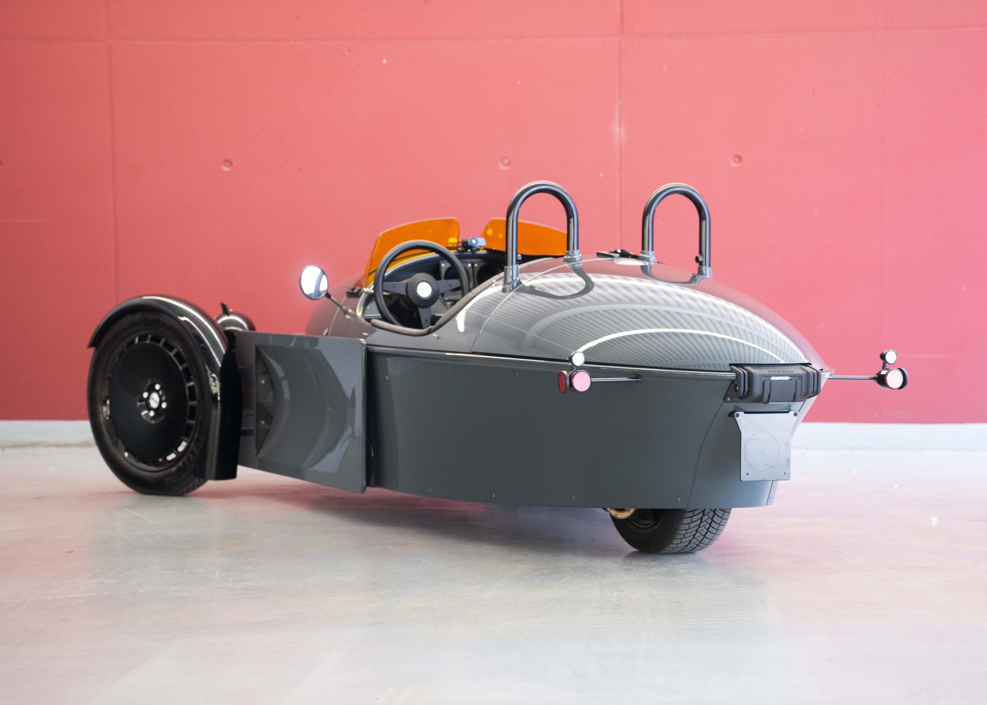 MORGAN Super 3 (MY 23, Swiss car, 1st hand, mint condition)-showroom-element-1