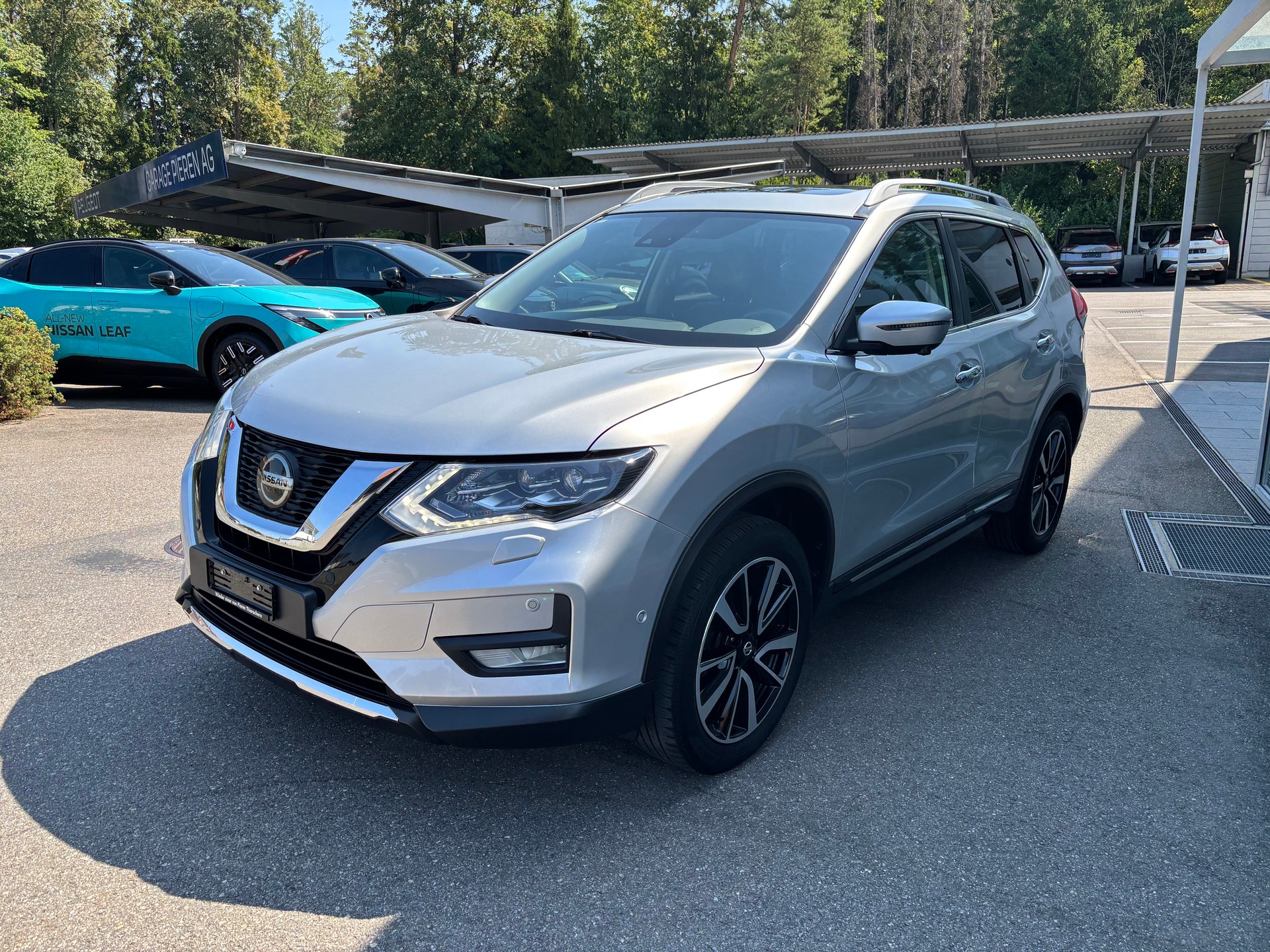 NISSAN X-Trail 1.7 dCi tekna 4x4-image-1