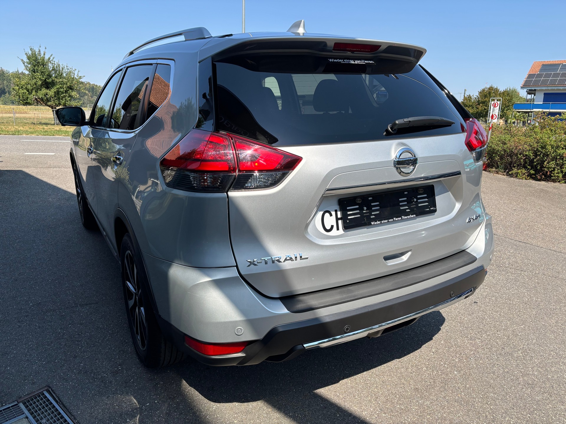 NISSAN X-Trail 1.7 dCi tekna 4x4-image-2