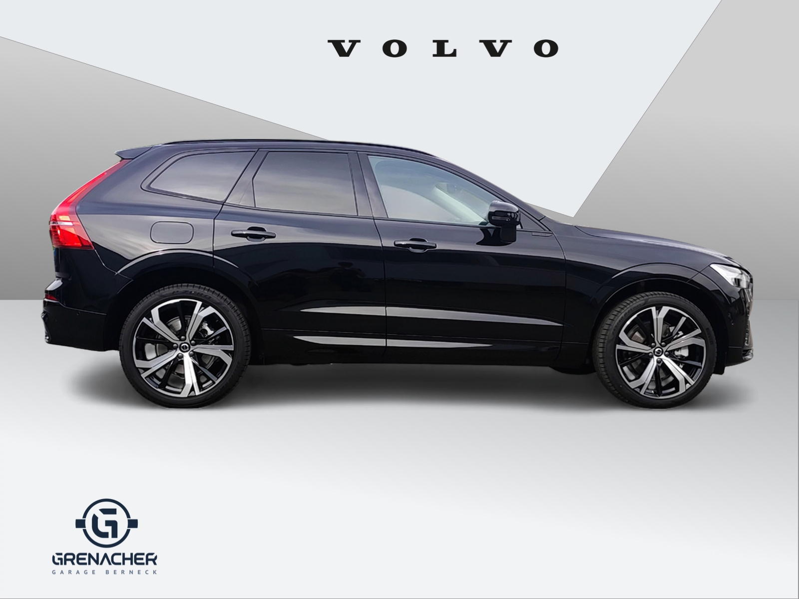 VOLVO XC60 2.0 T8 TE XCLUSIVE Ultra Dark eAWD-showroom-element-1