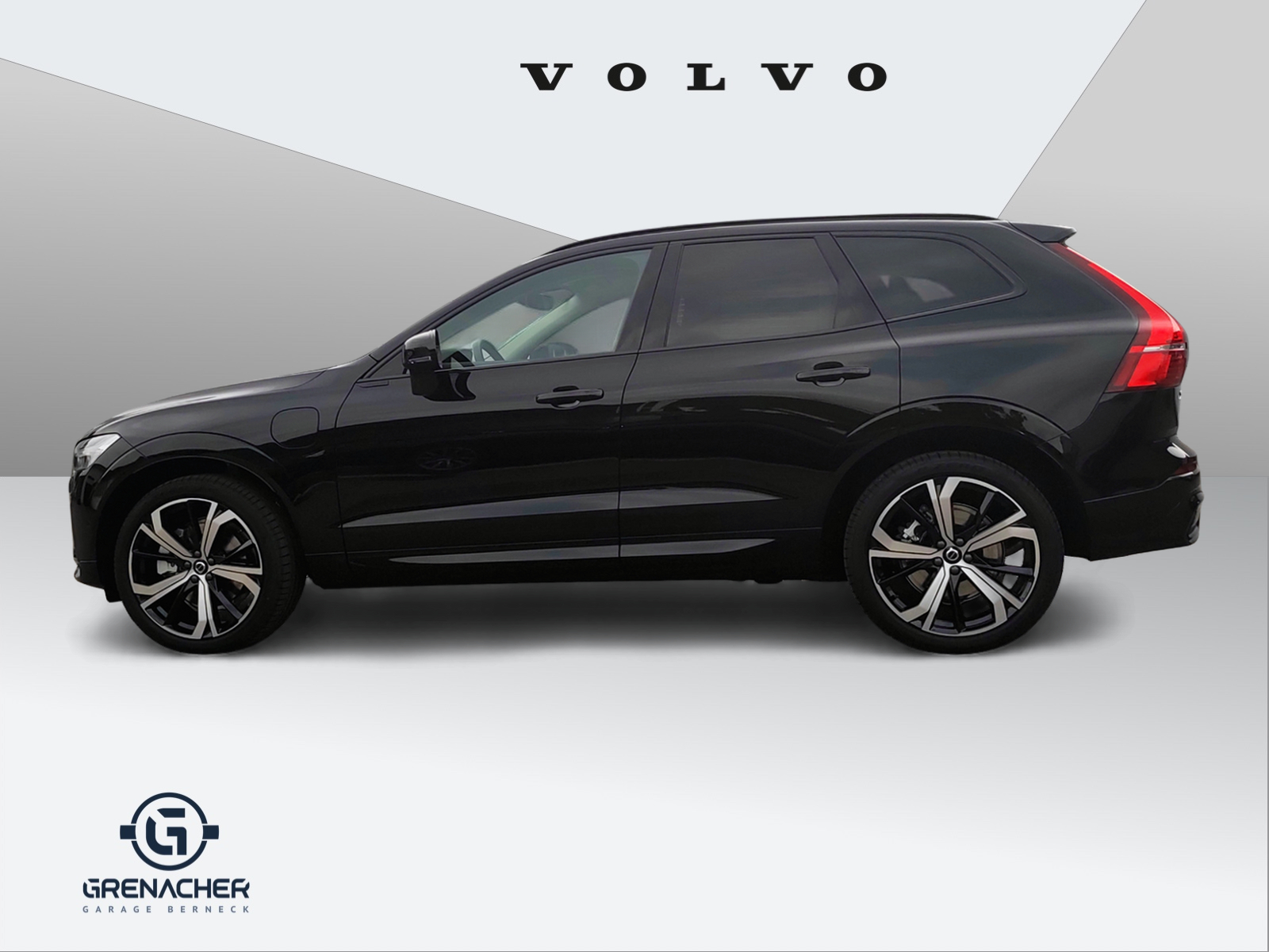 VOLVO XC60 2.0 T8 TE XCLUSIVE Ultra Dark eAWD-showroom-element-2