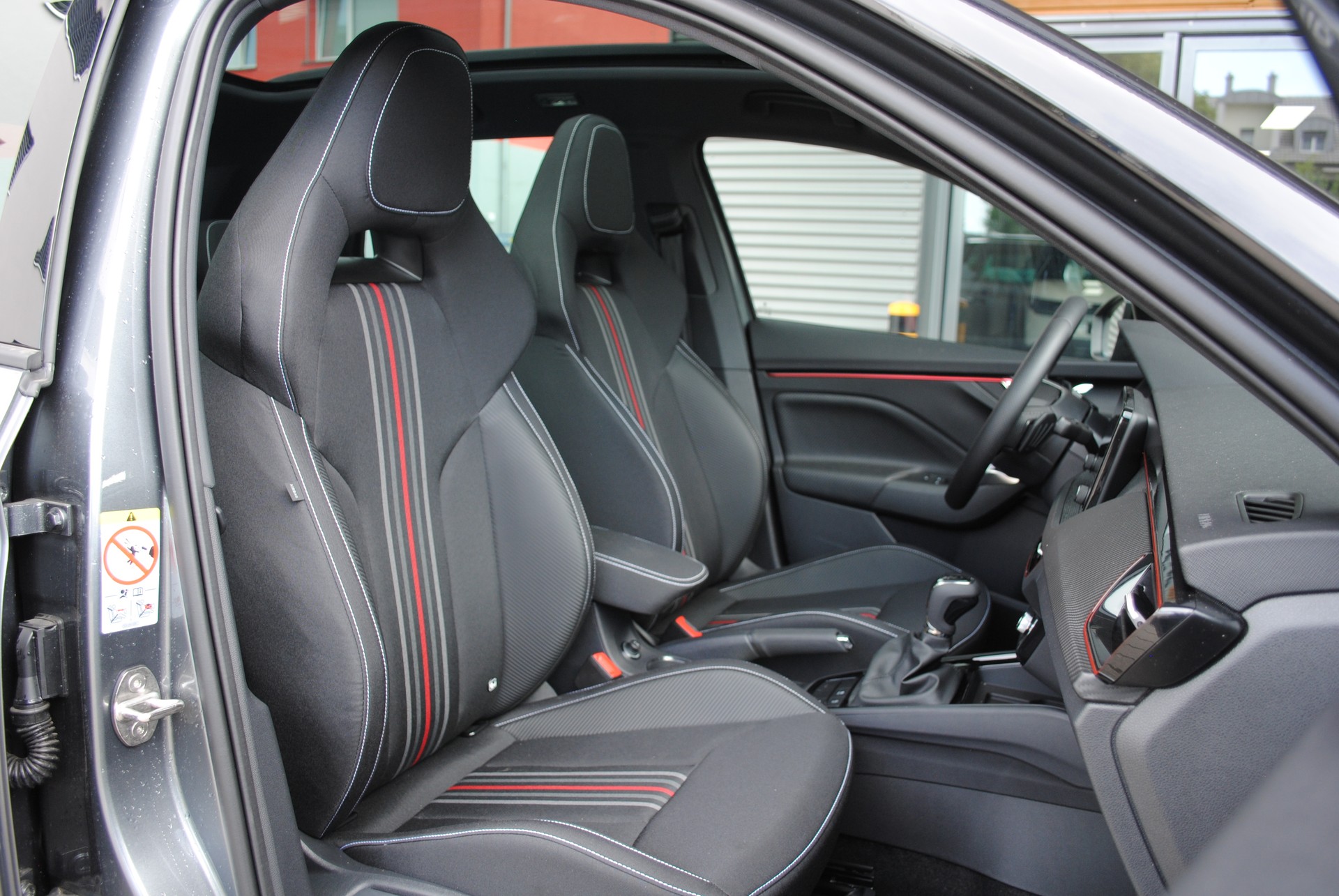SKODA Kamiq 1.5 TSI Monte Carlo DSG-image-14