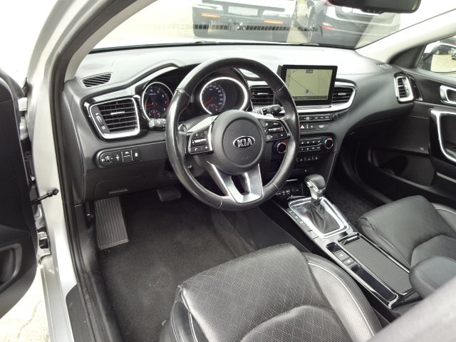 KIA Ceed 1.4 T-GDi Style DCT-image-9