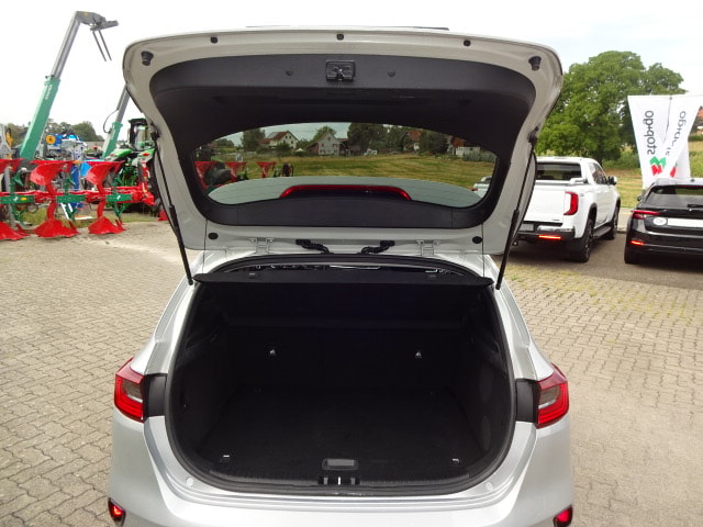 KIA Ceed 1.4 T-GDi Style DCT-image-13