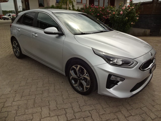 KIA Ceed 1.4 T-GDi Style DCT-image-6