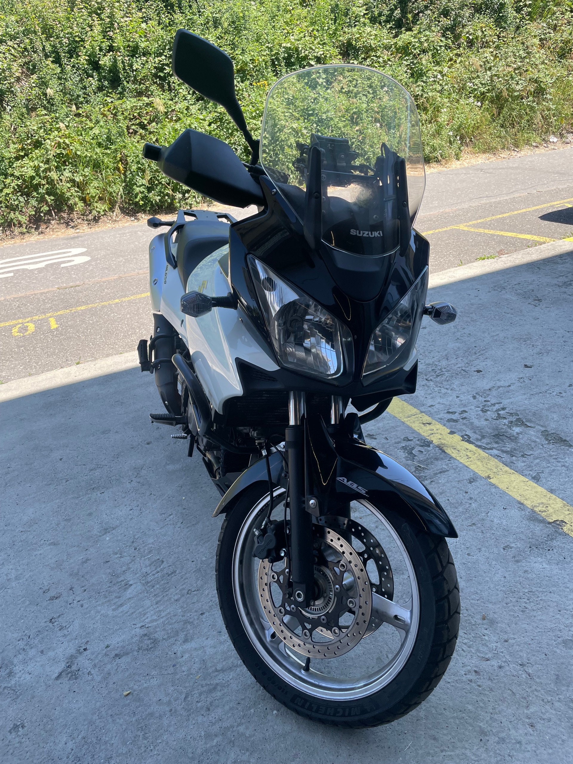 SUZUKI DL 650 V-Strom ABS-image-4